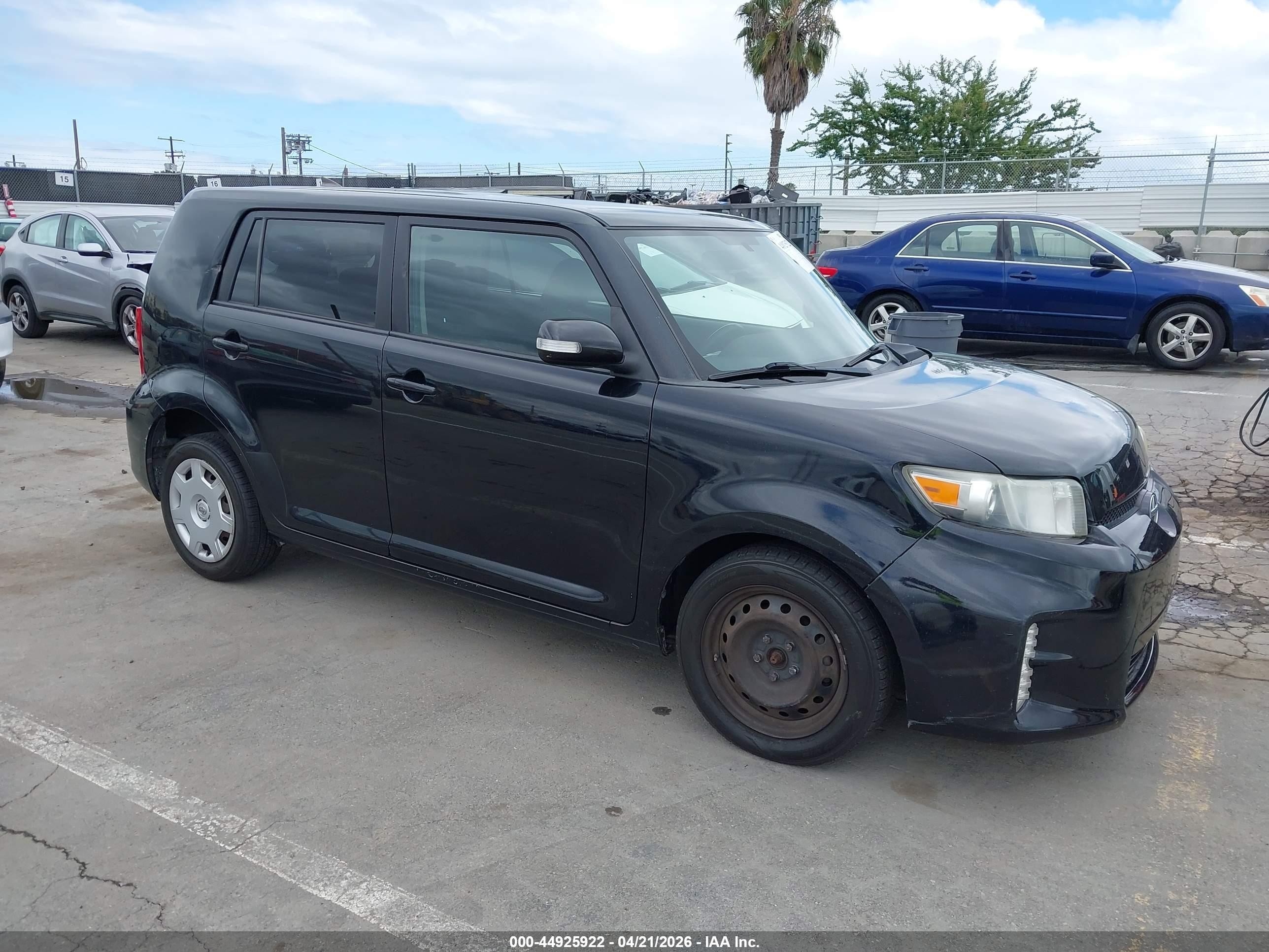 2014 Scion xB, VIN JTLZE4FE2EJ065960 — All over