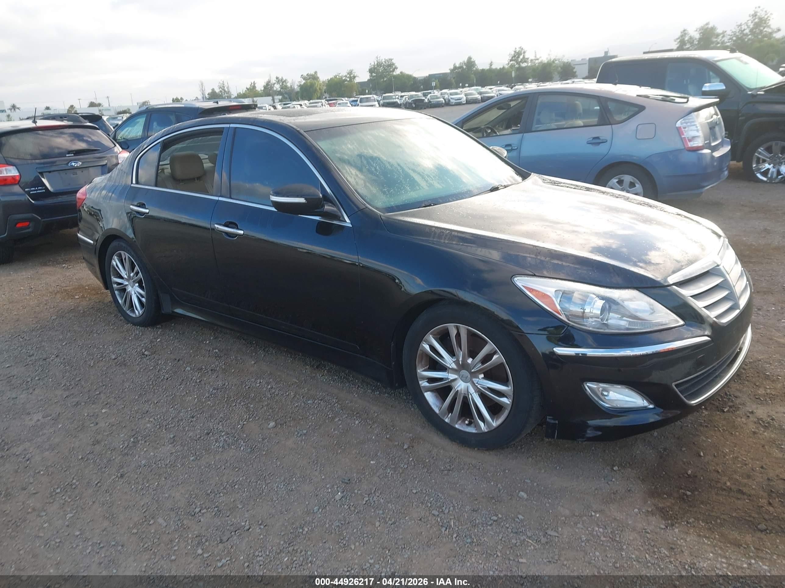 2014 Hyundai Genesis 3.8L, VIN KMHGC4DD3EU264786 — Обычный износ