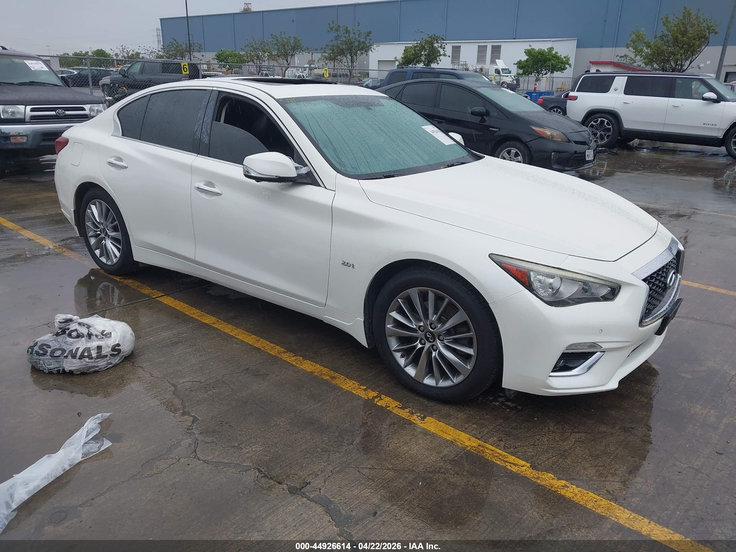 2018 Infiniti Q50 Pure, VIN JN1CV7AP7JM240193 — Крыша