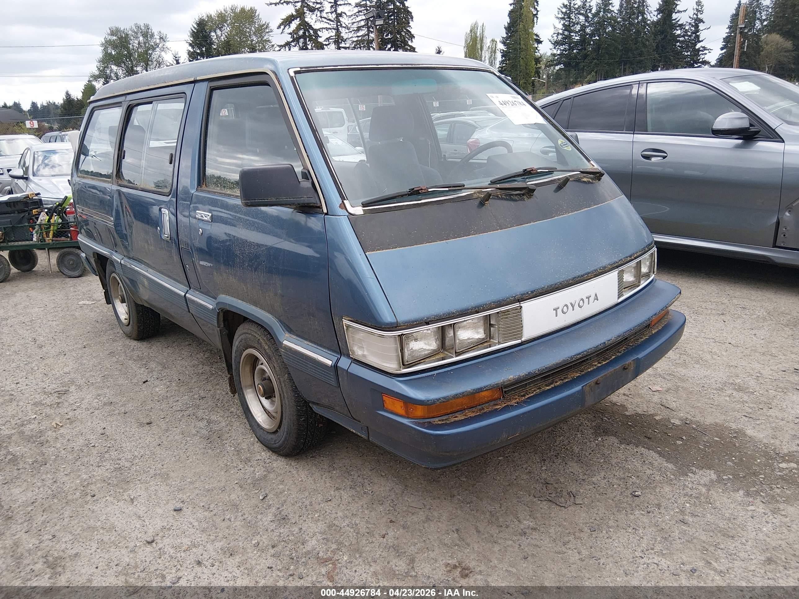 1986 Toyota VAN, VIN JT3YR26N8G5021471 — Normal wear
