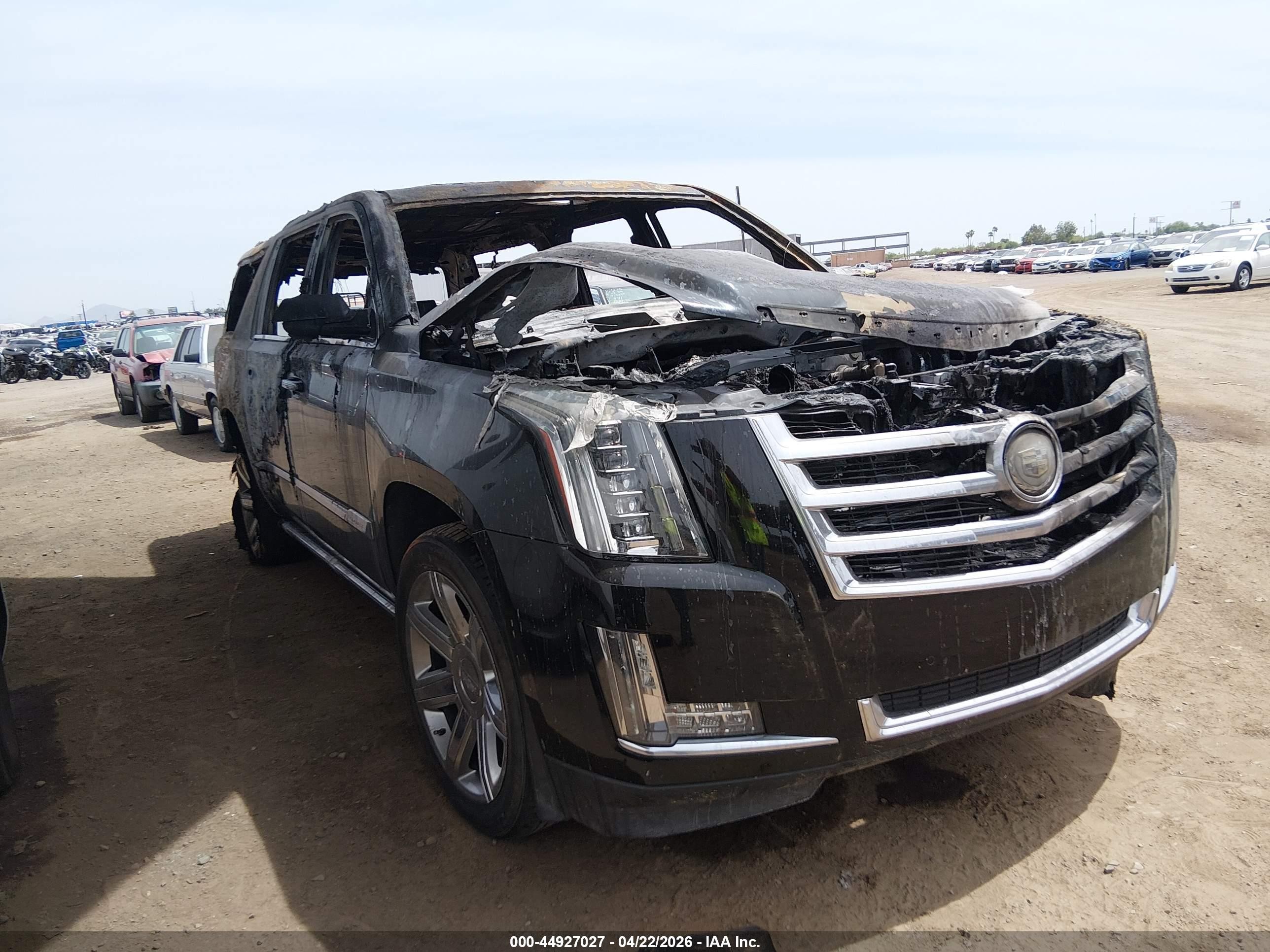 2015 Cadillac Escalade ESV Premium, VIN 1GYS4JKJ7FR152932 — Burn