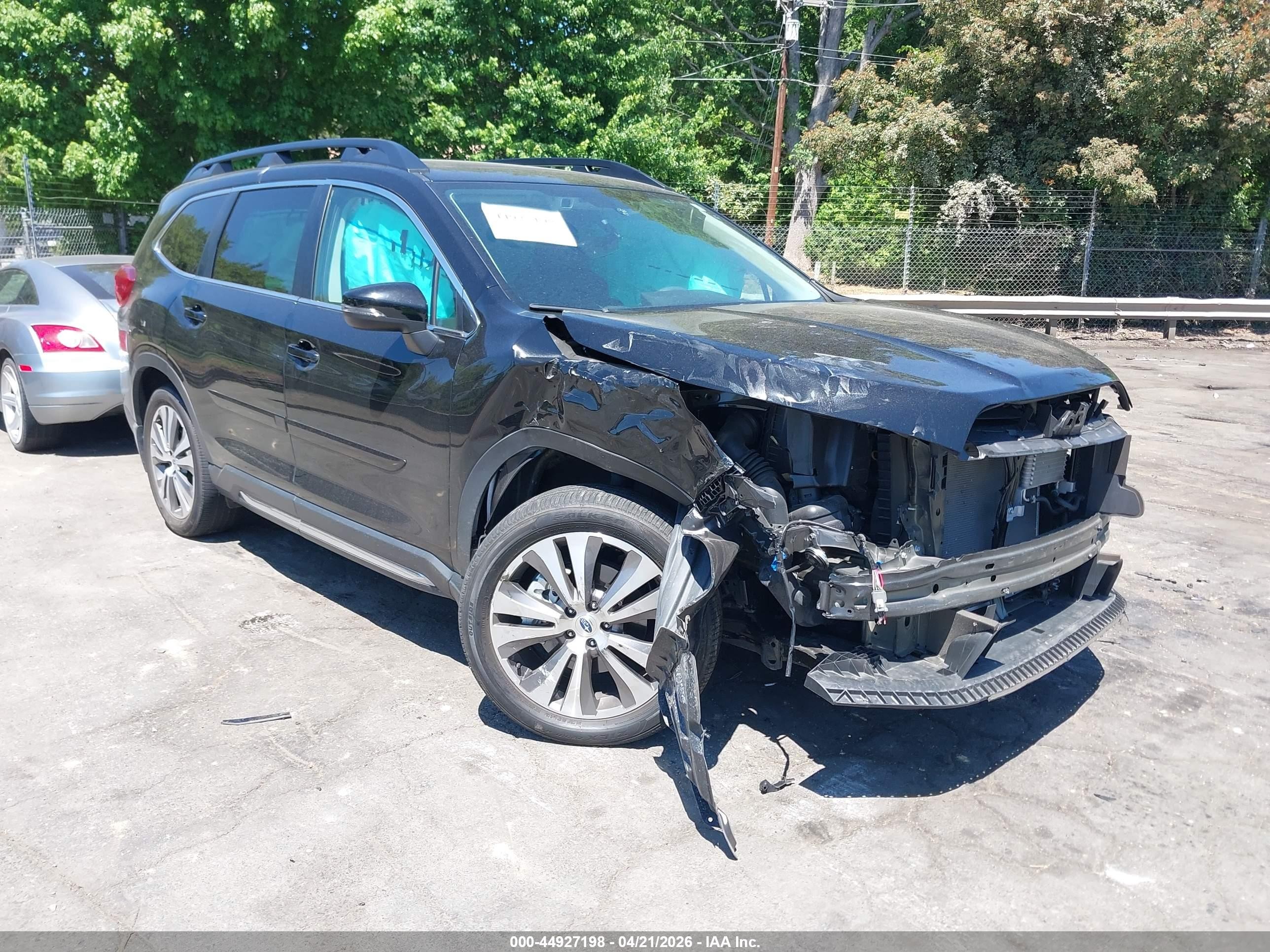 2020 Subaru Ascent Limited, VIN 4S4WMALD6L3474682 — Front end