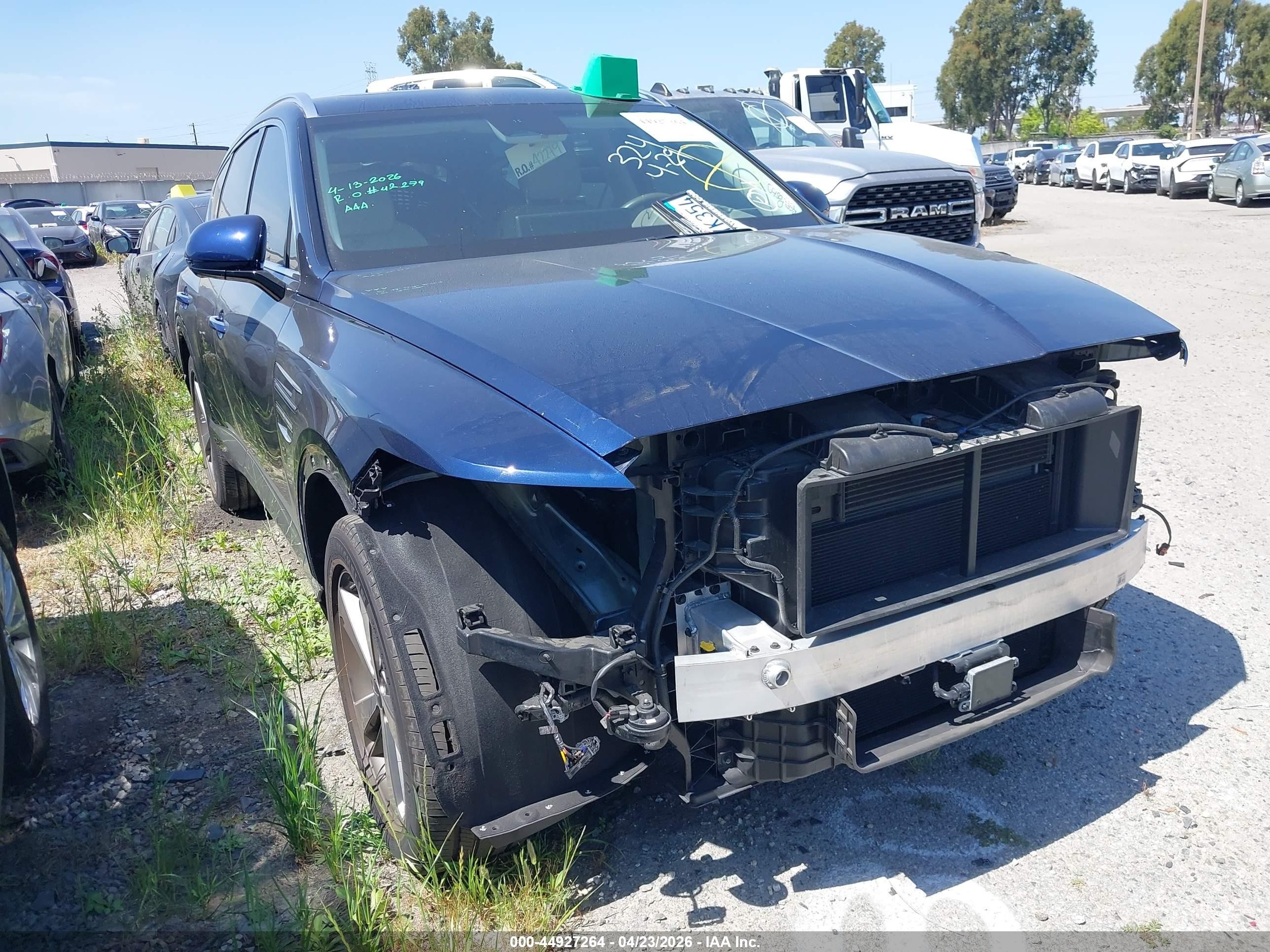 2021 Genesis GV80, VIN KMUHCESC0MU040198 — Front end