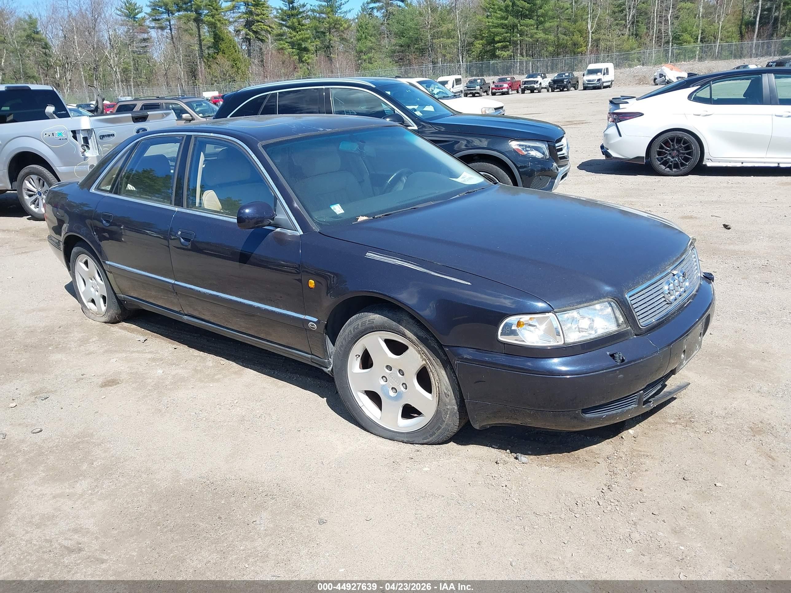 1998 Audi A8, VIN WAUBG74D9WN005099 — Normal wear