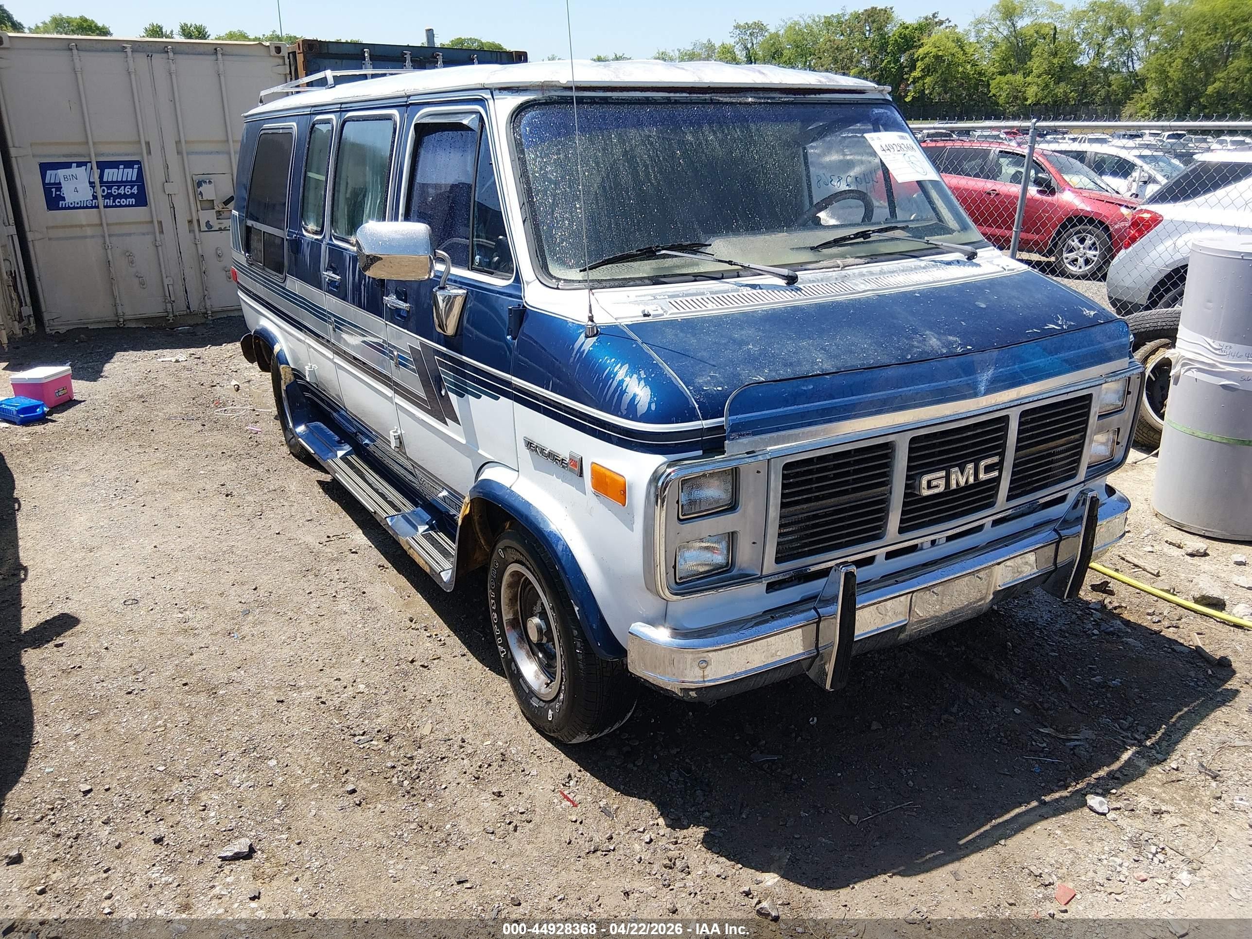 1989 GMC Rally, VIN 2GDEG25K5K4505377 — Normal wear