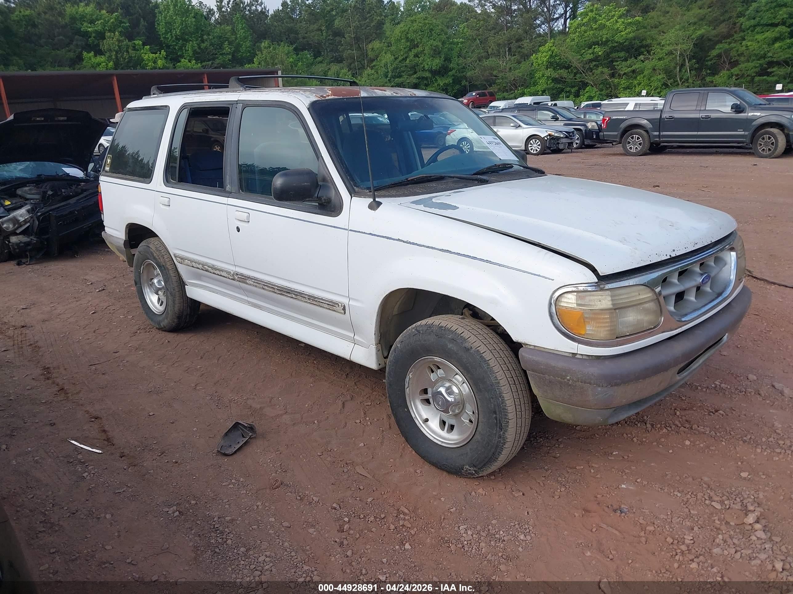 1995 Ford Explorer Eddie Bauer, VIN 1FMDU32X6SUC18324 — Обычный износ