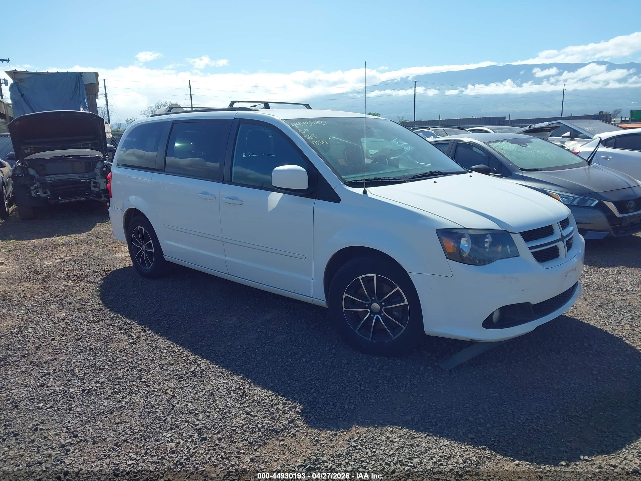 2017 Dodge Grand Caravan GT, VIN 2C4RDGEGXHR862282 — Fresh water flood