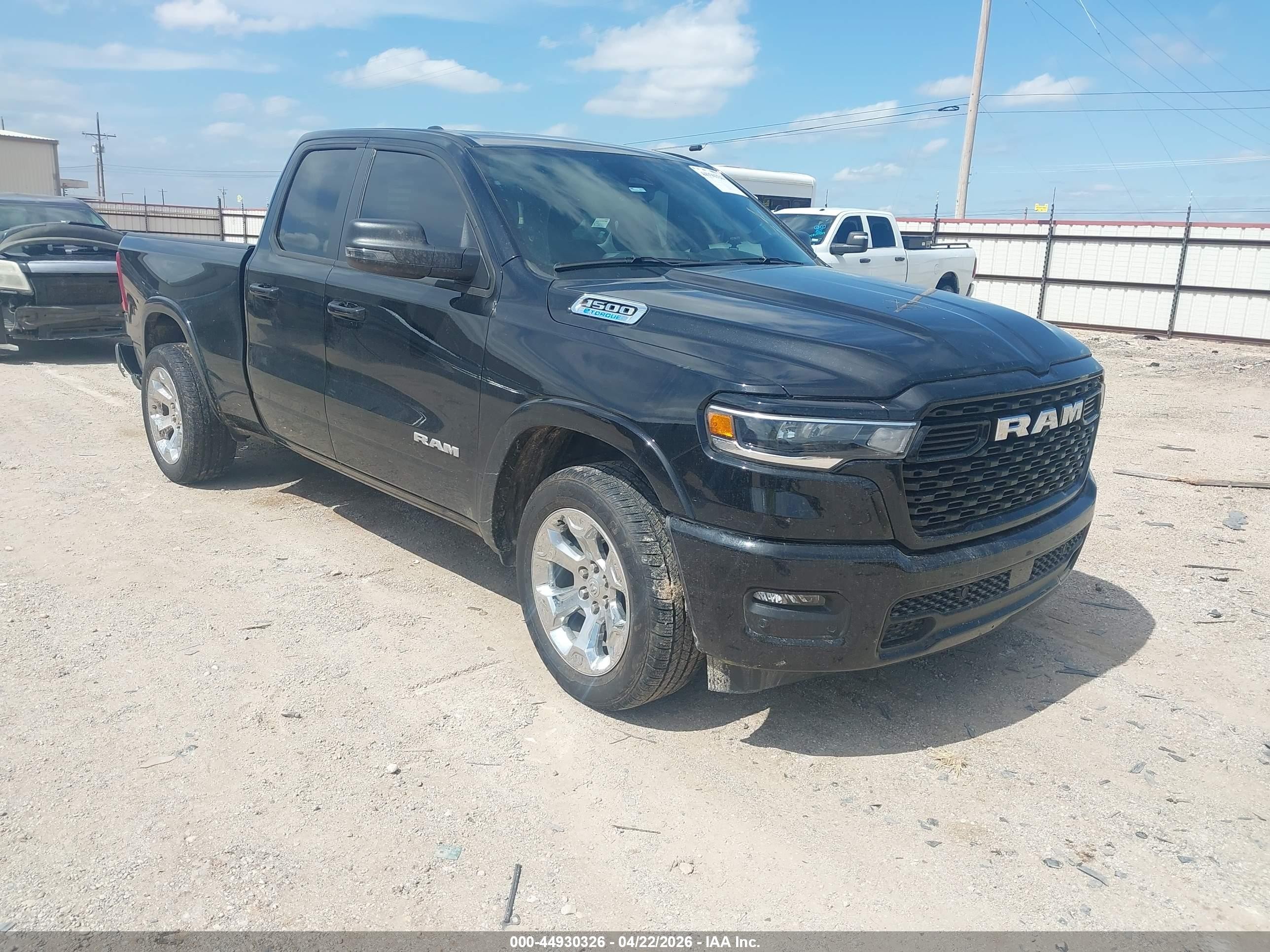2025 Ram 1500 Big Horn, VIN 1C6RREBG0SN547643 — Зад
