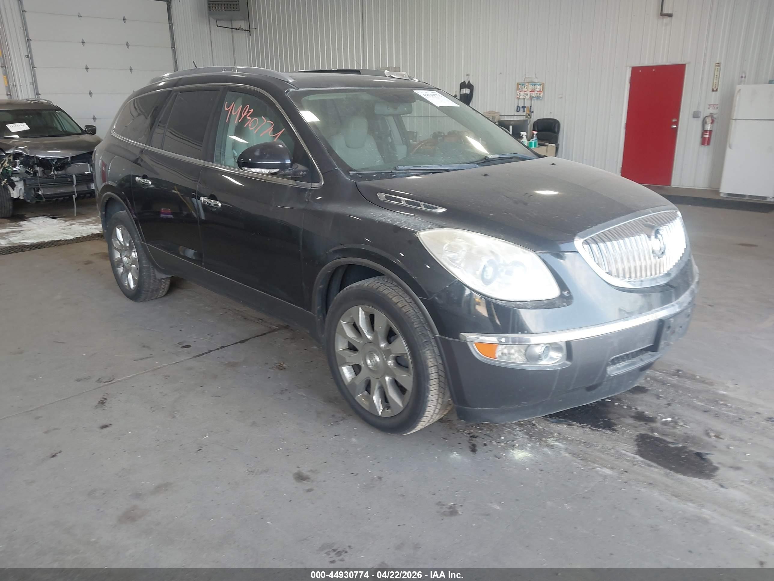 2011 Buick Enclave CXL-2, VIN 5GAKVCED1BJ175539 — Engine fire
