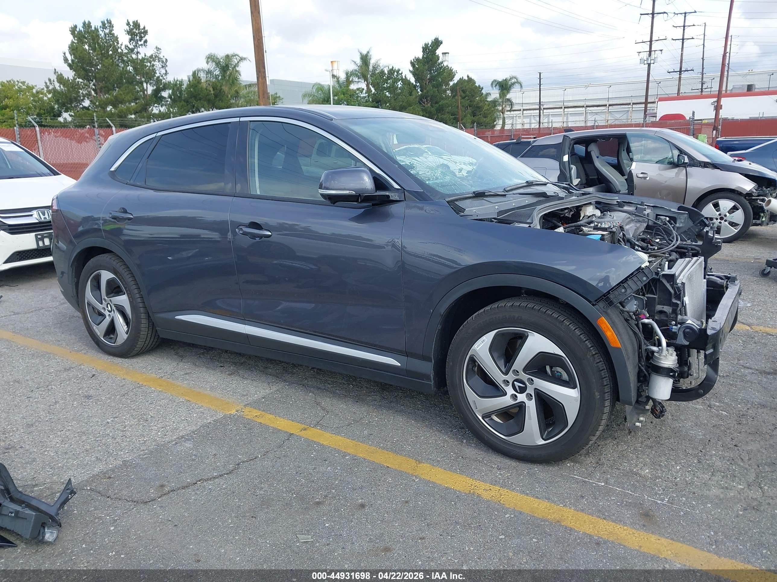 2023 VinFast VF 8 Eco, VIN RLLV1AEB8PH001241 — Front end