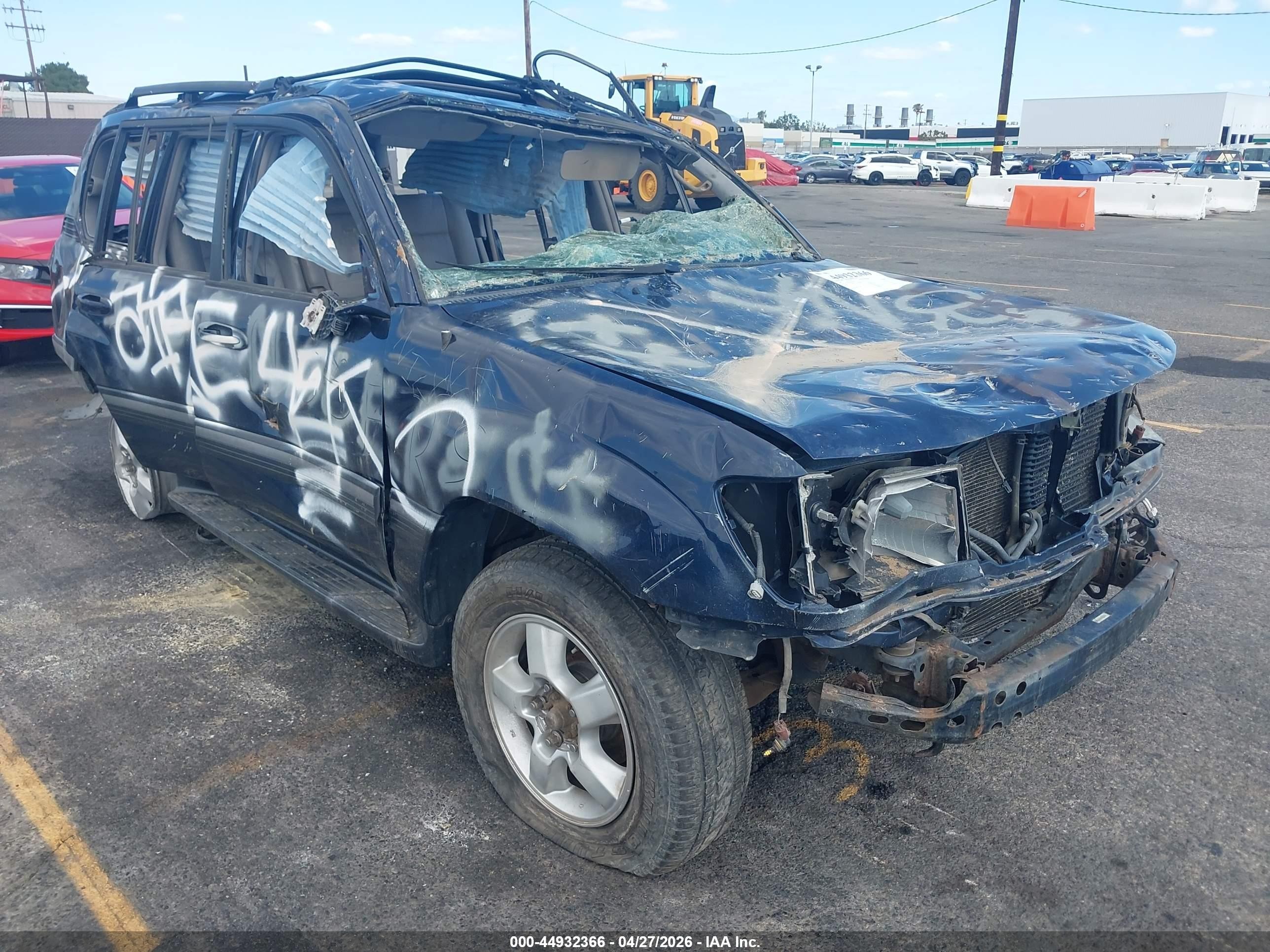 2005 Toyota Land Cruiser, VIN JTEHT05J852077654 — All over