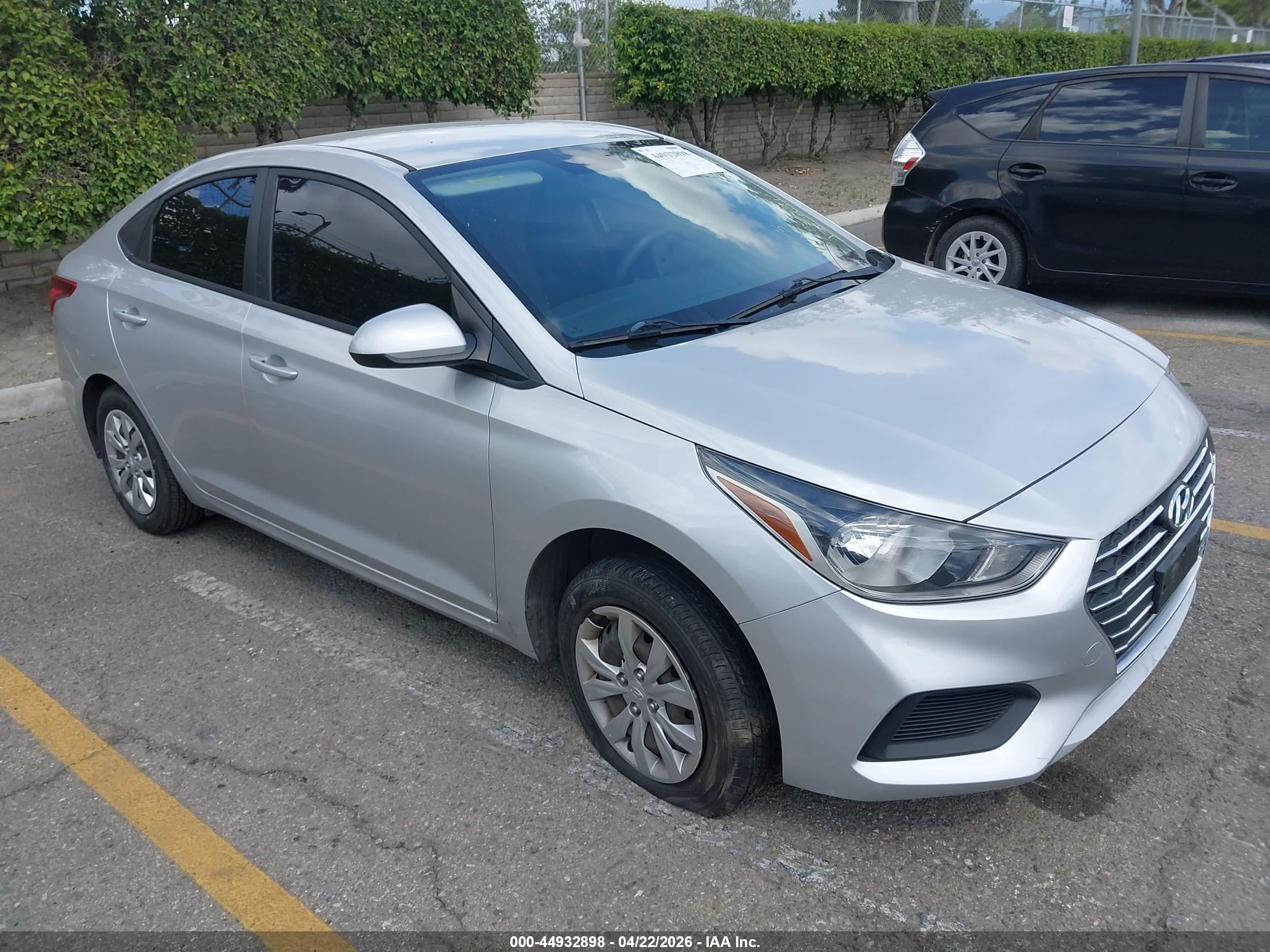 2020 Hyundai Accent SE, VIN 3KPC24A66LE126764 — Front end