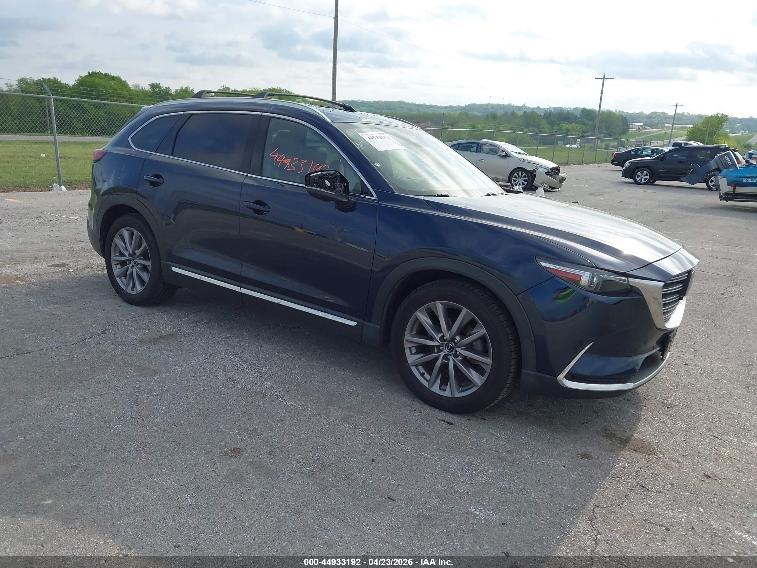 2021 Mazda CX-9 Grand Touring, VIN JM3TCBDY3M0535403 — Roof