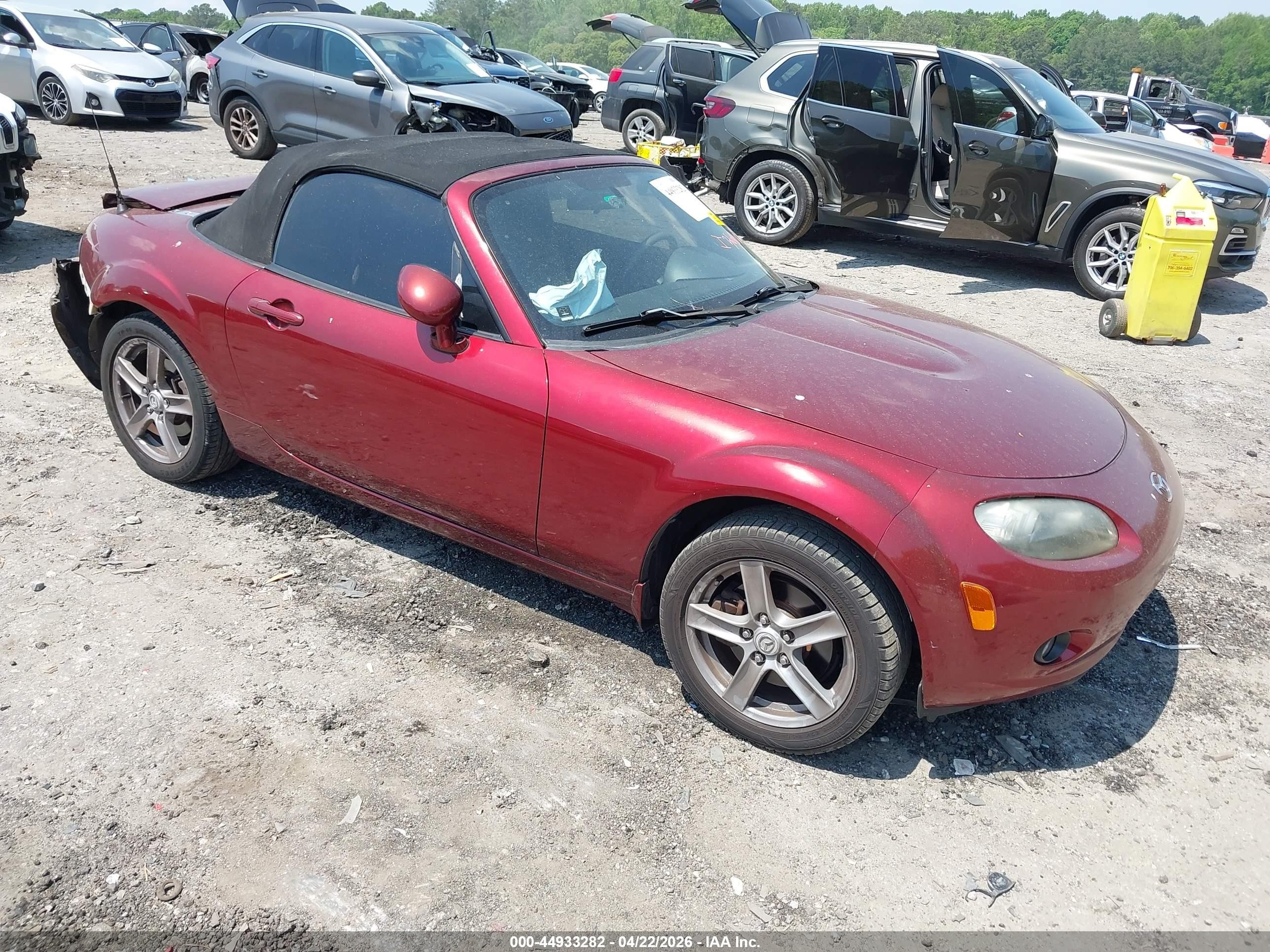 2006 Mazda MX-5 Miata Touring, VIN JM1NC25F360114010 — Rear end