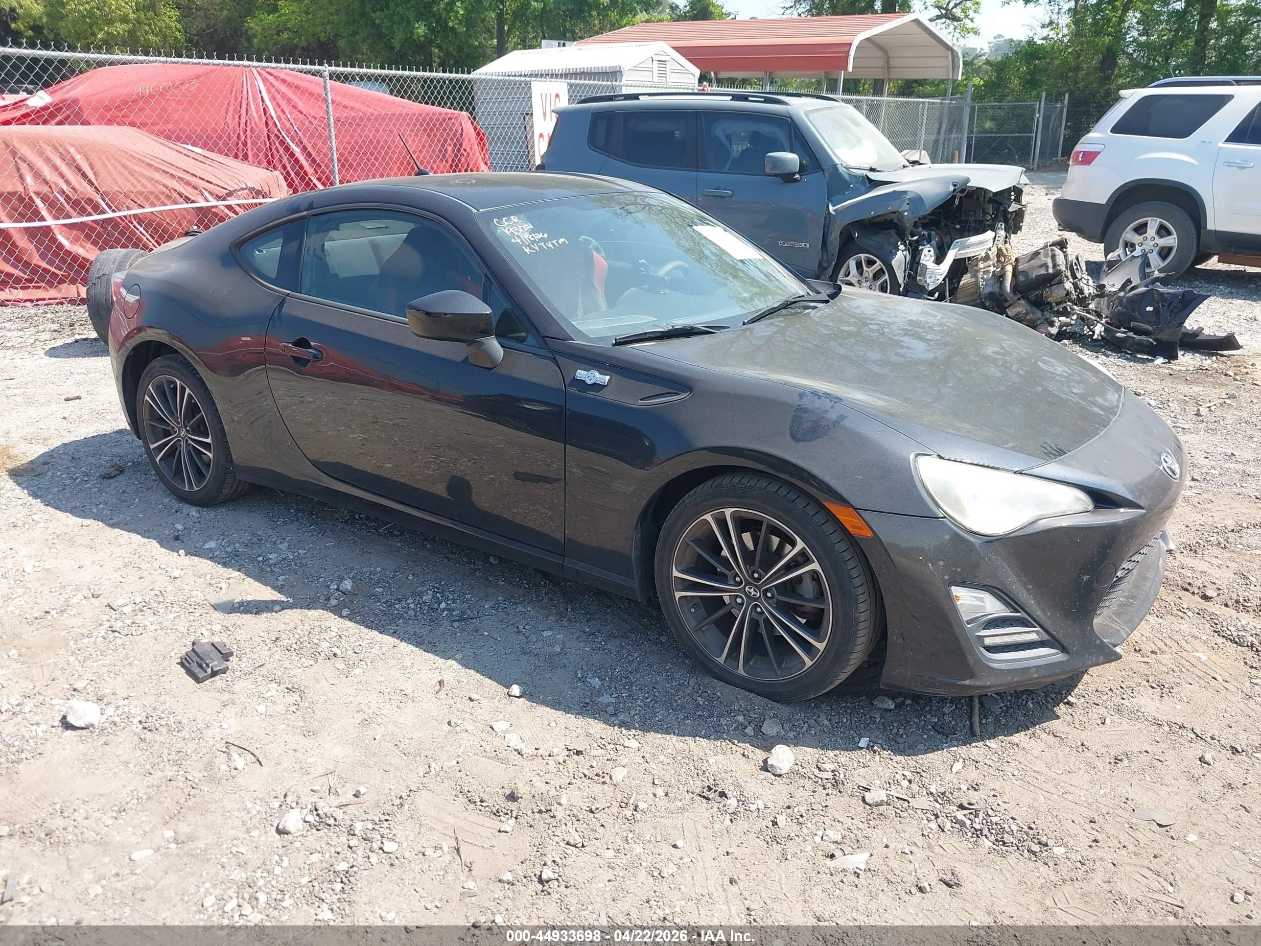 2013 Scion FR-S, VIN JF1ZNAA10D2734742 — Rear end