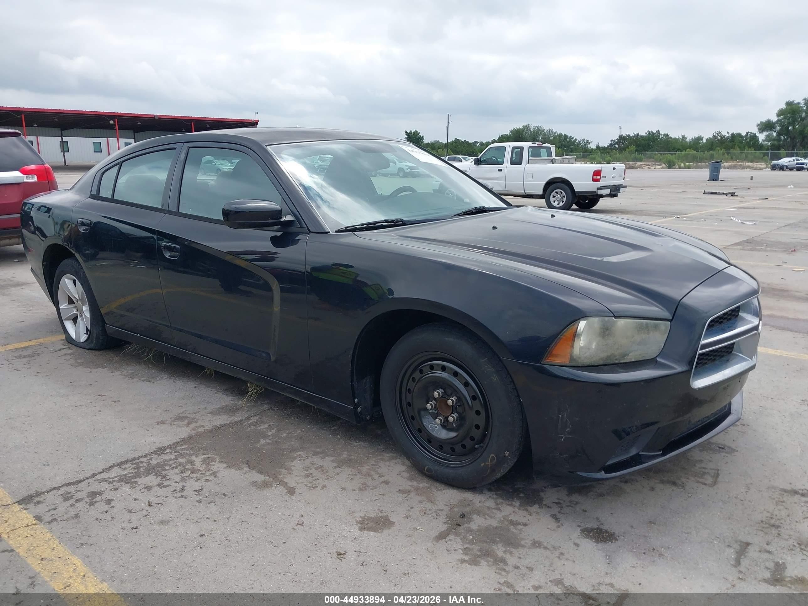 2013 Dodge Charger SE, VIN 2C3CDXBG6DH563869 — Side
