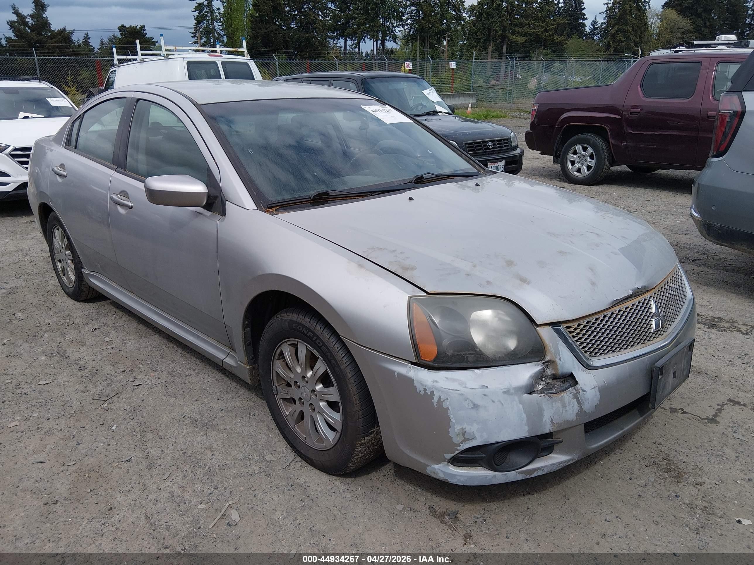 2010 Mitsubishi Galant FE, VIN 4A32B2FF1AE015327 — Normal wear