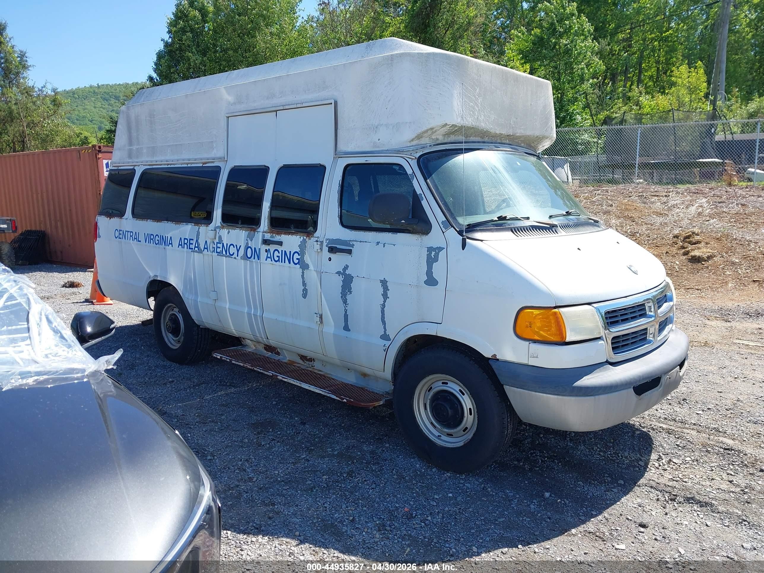 2000 Dodge Cargo, VIN 2B6LB31Z9YK132937 — Обычный износ