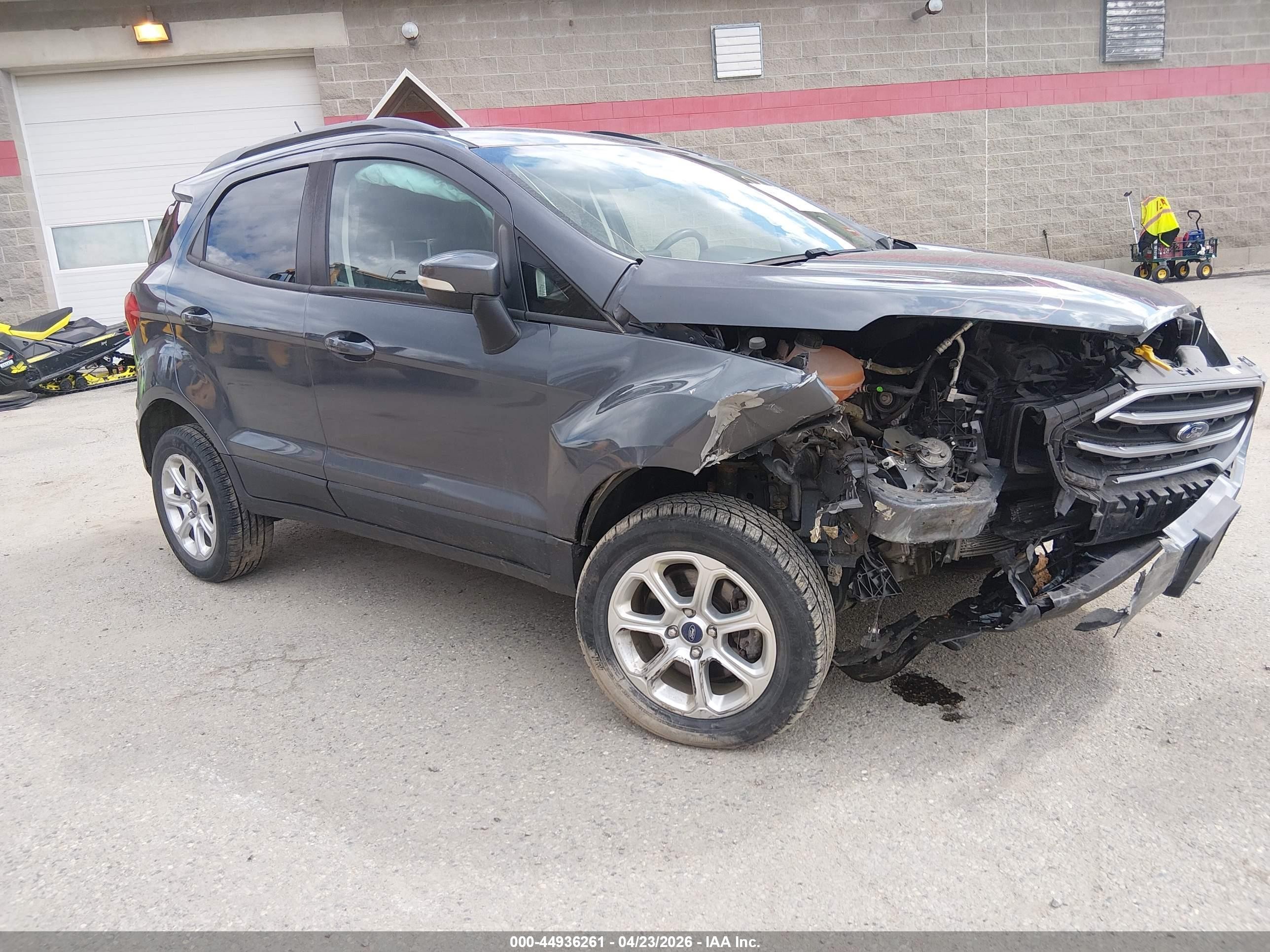 2019 Ford EcoSport SE, VIN MAJ6S3GL7KC250459 — Front end