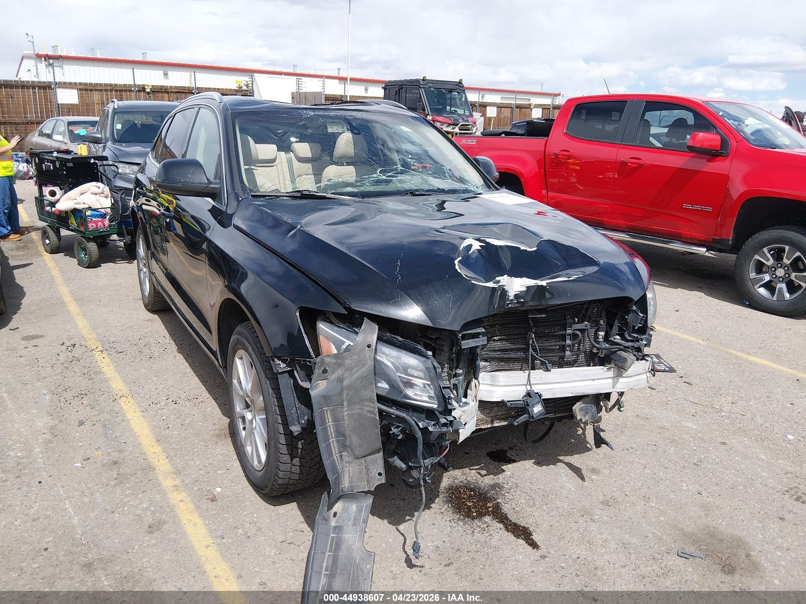 2009 Audi Q5 Premium, VIN WA1KK78R59A024598 — Front end