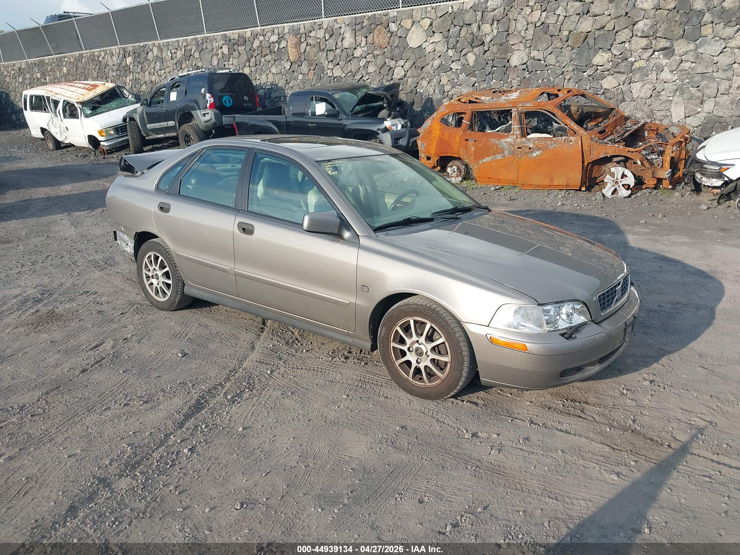 2004 Volvo S40, VIN YV1VS27544F091445 — Rear end