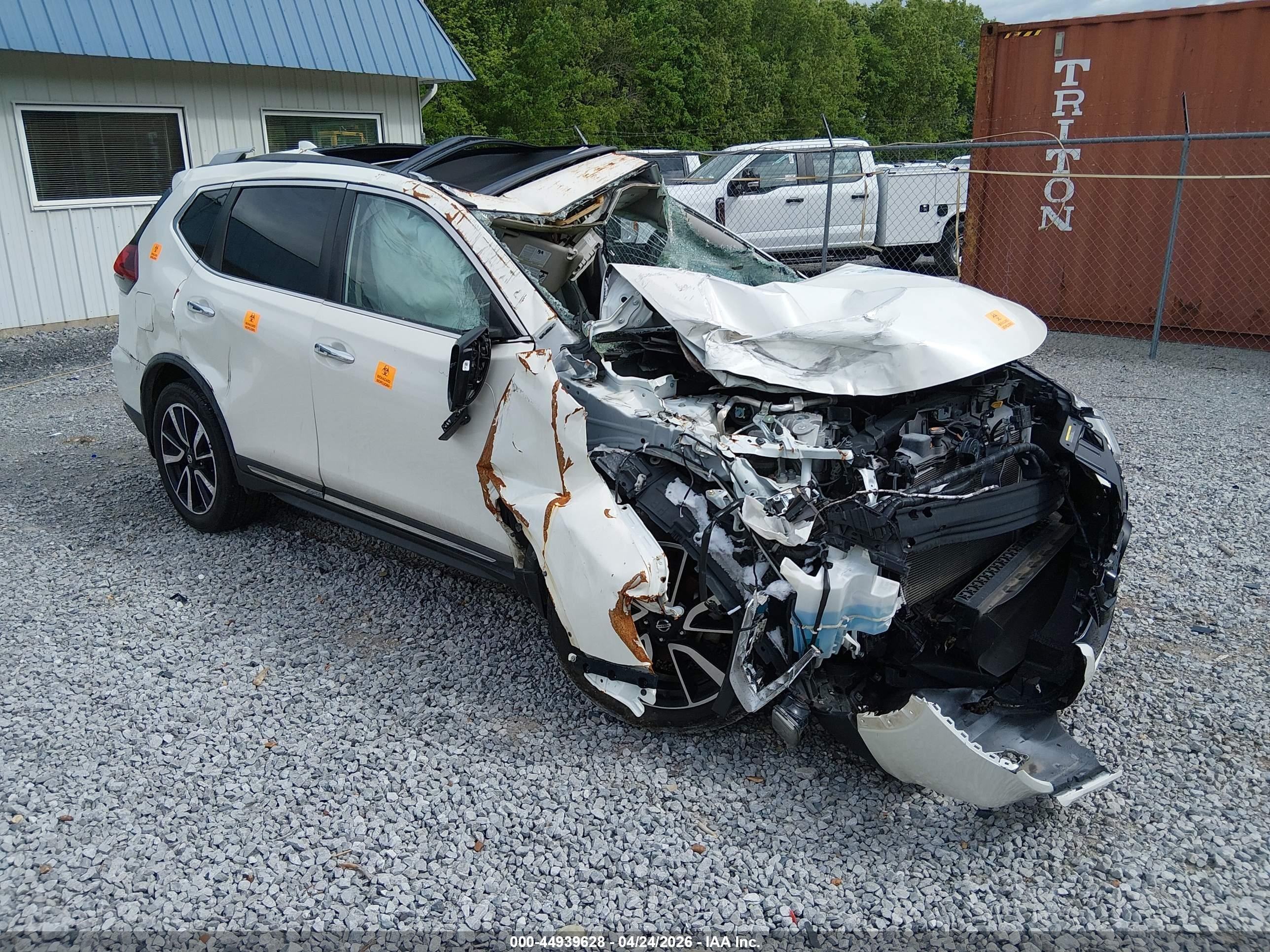 2018 Nissan Rogue SV, VIN JN8AT2MV4JW343264 — Biohazard / chemical