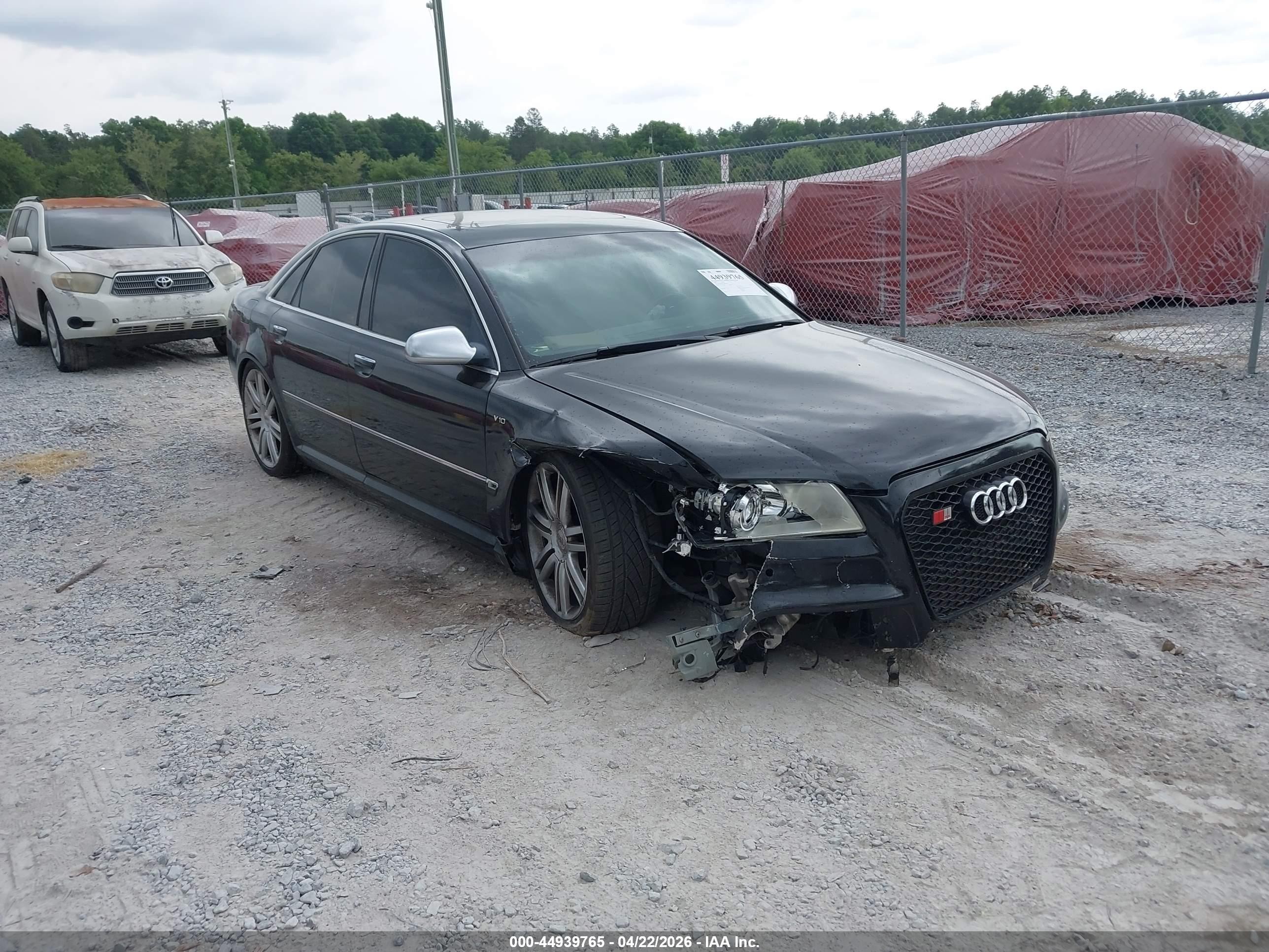 2007 Audi S8, VIN WAUPN44E77N012508 — Front end