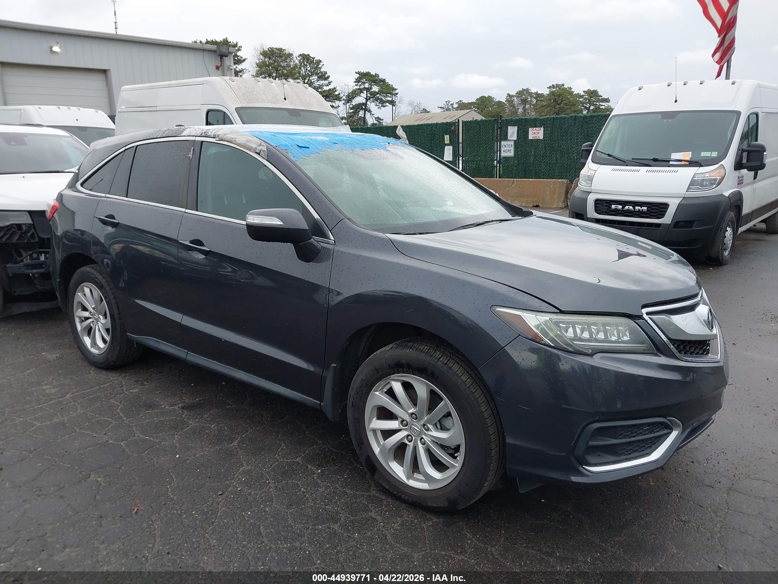 2016 Acura RDX, VIN 5J8TB3H33GL008787 — Крыша
