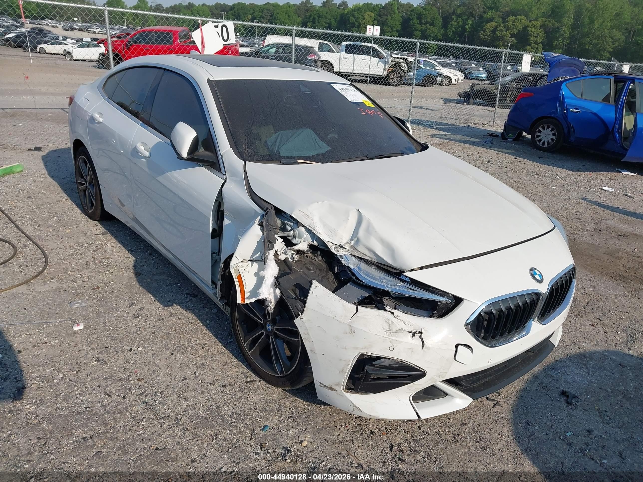 2022 BMW 2 Series 228i, VIN WBA53AK0XN7J84617 — Front end