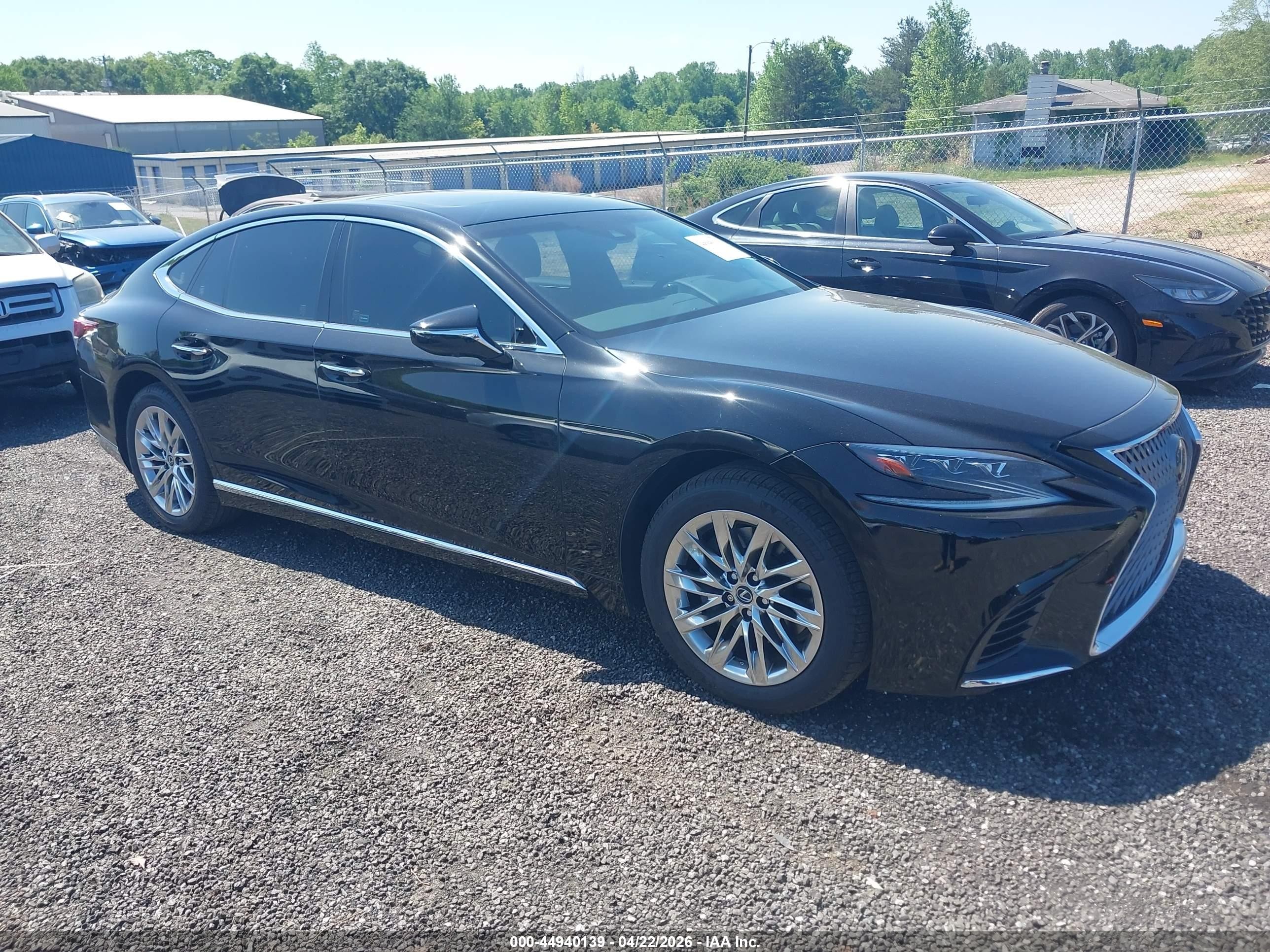 2019 Lexus LS 500, VIN JTHC51FF1K5006751 — Normal wear