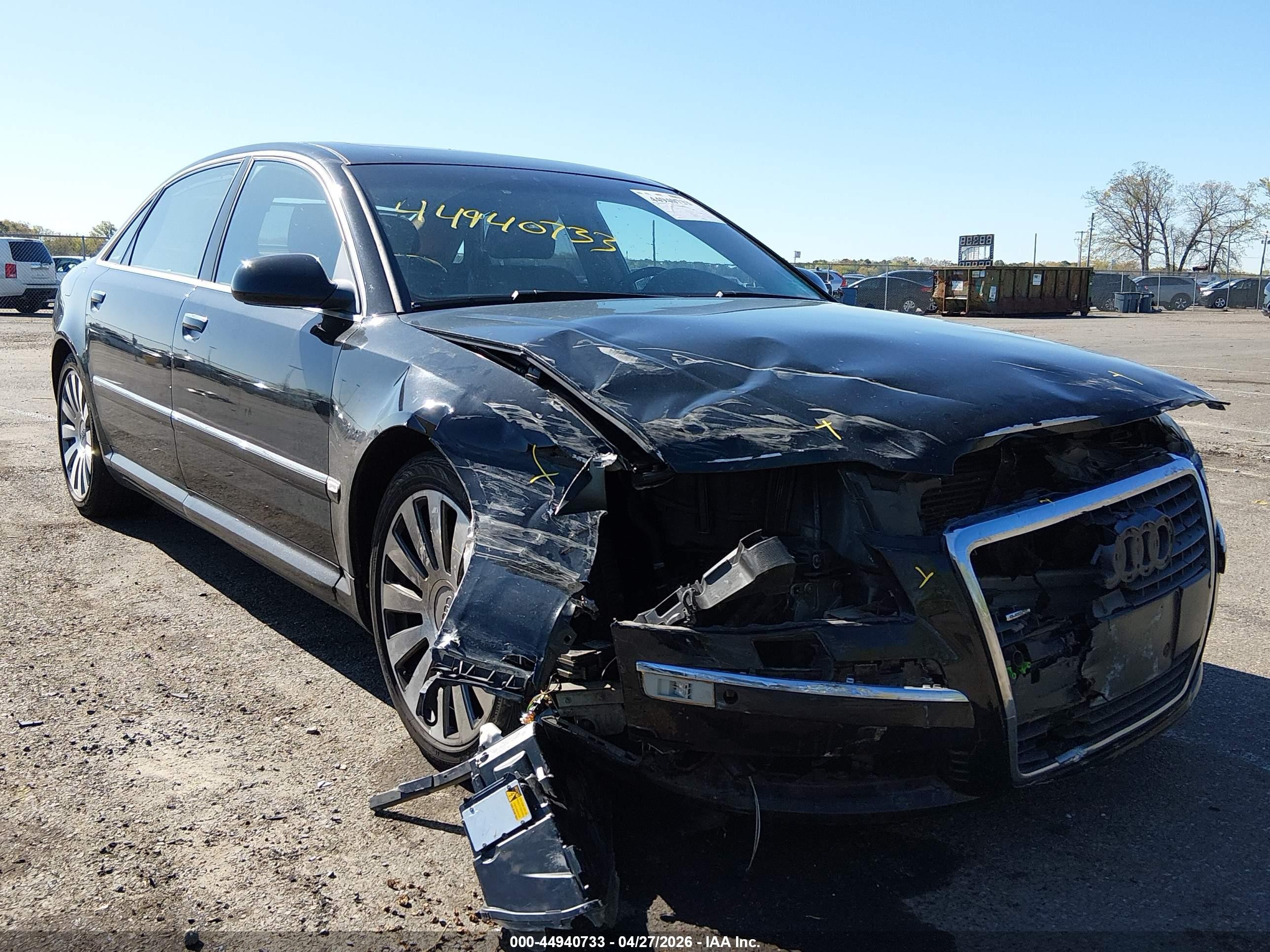 2006 Audi A8 4.2L, VIN WAUML44E86N019619 — Front end