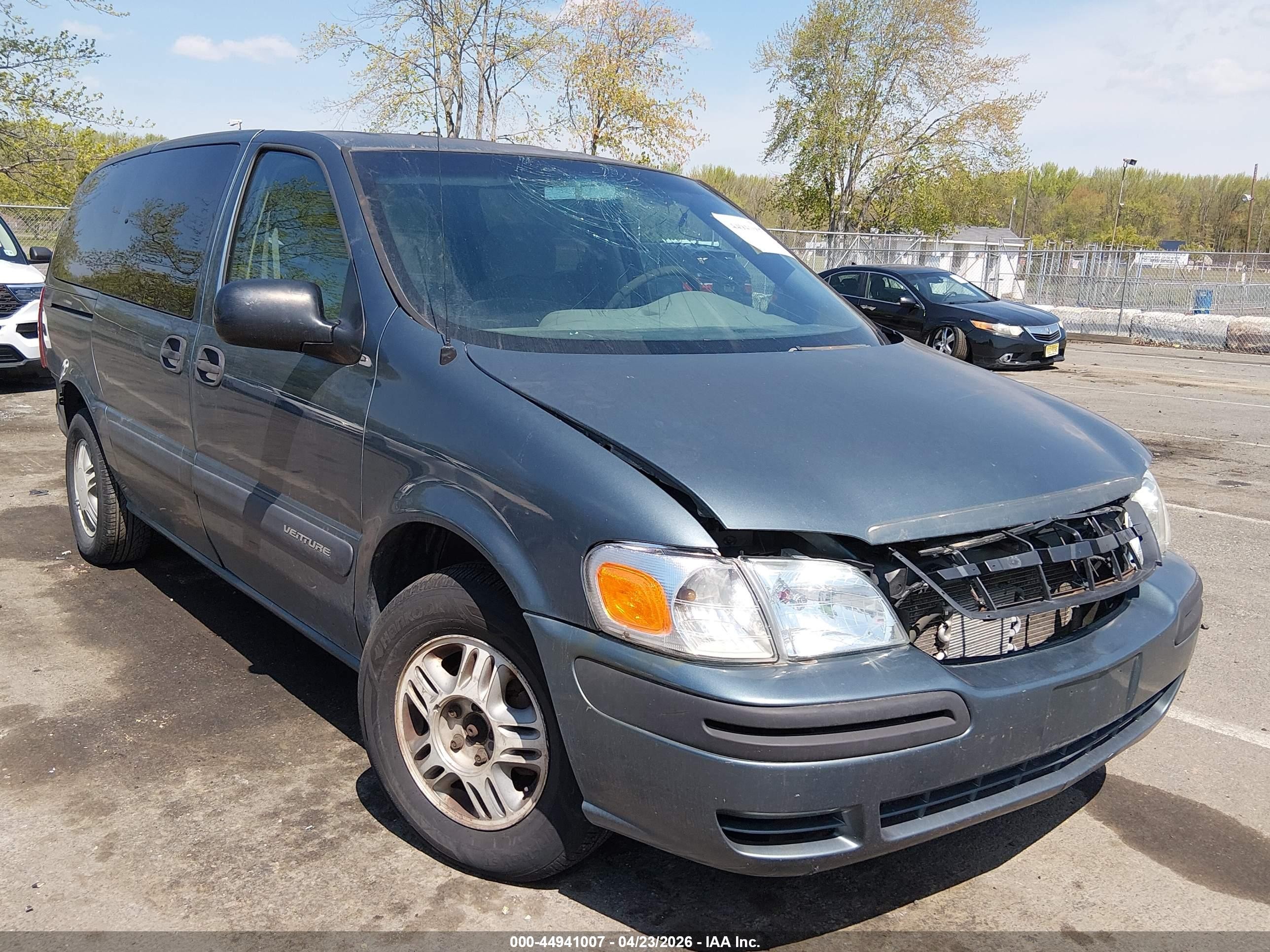 2004 Chevrolet Venture LS, VIN 1GNDX03E84D251682 — All over