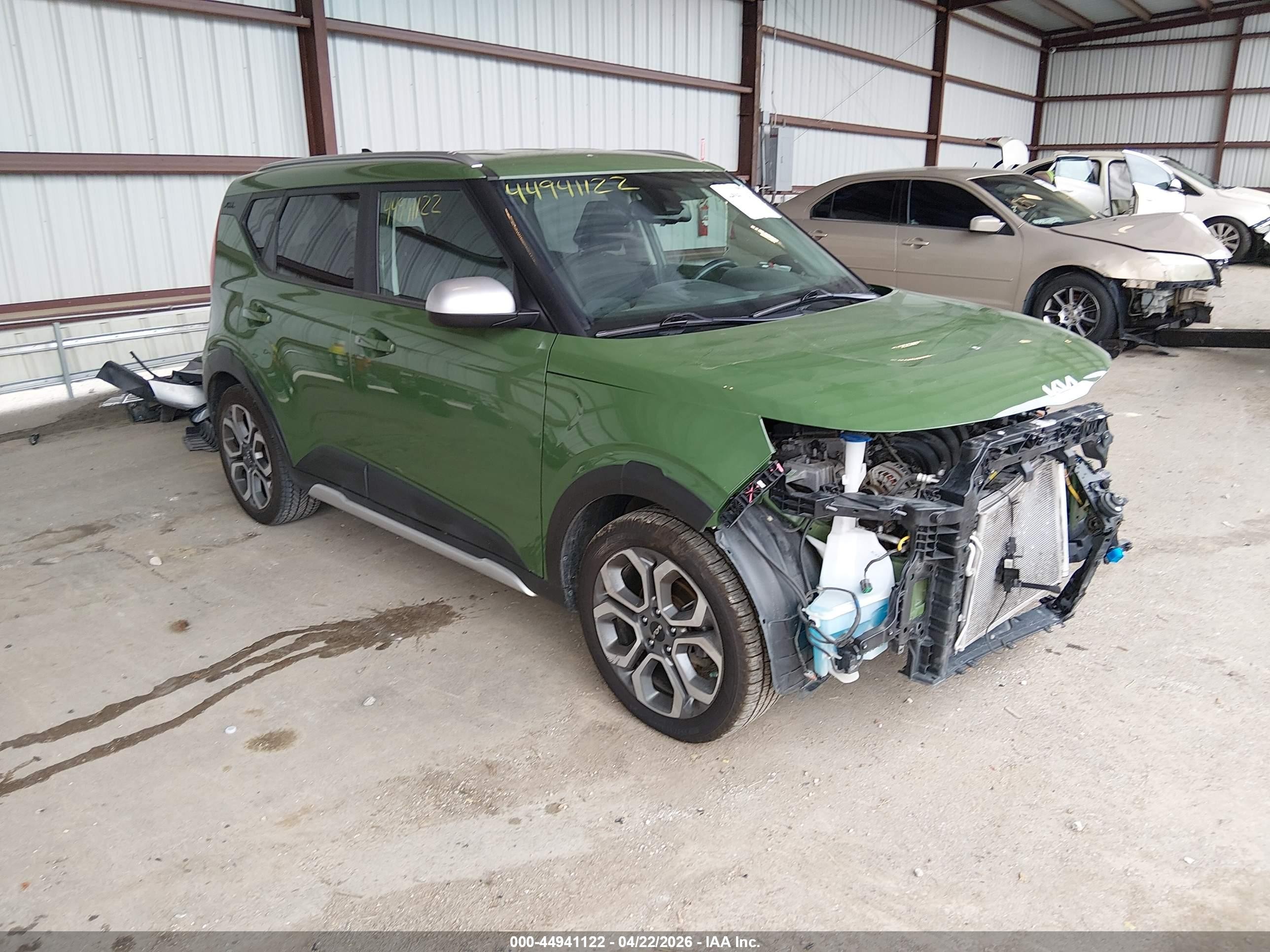 2022 Kia Soul LX, VIN KNDJ23AU7N7173059 — Front end
