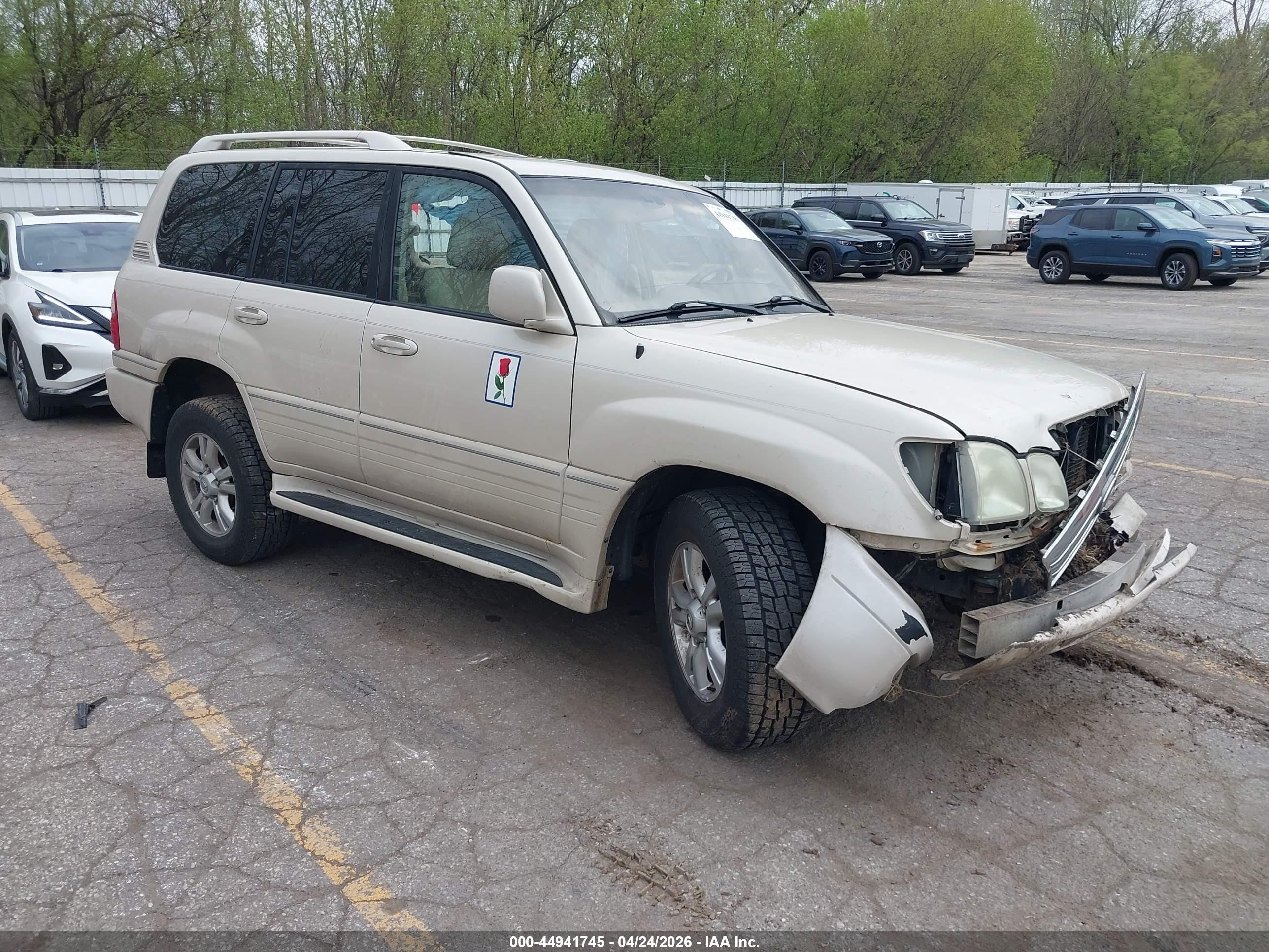 2005 Lexus LX 470, VIN JTJHT00W053555435 — All over