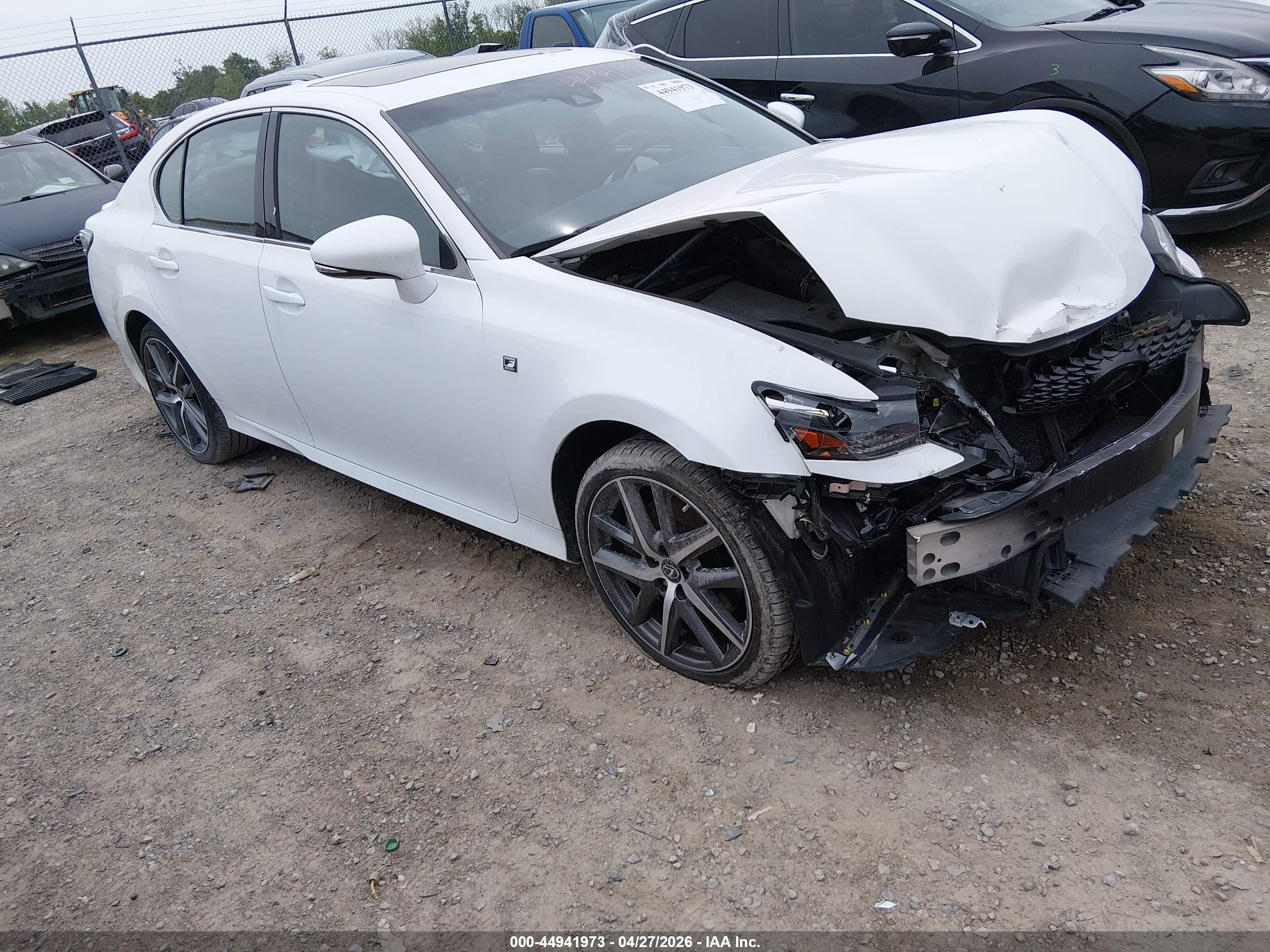 2020 Lexus GS 350 F Sport, VIN JTHEZ1CL2LA012882 — Перед