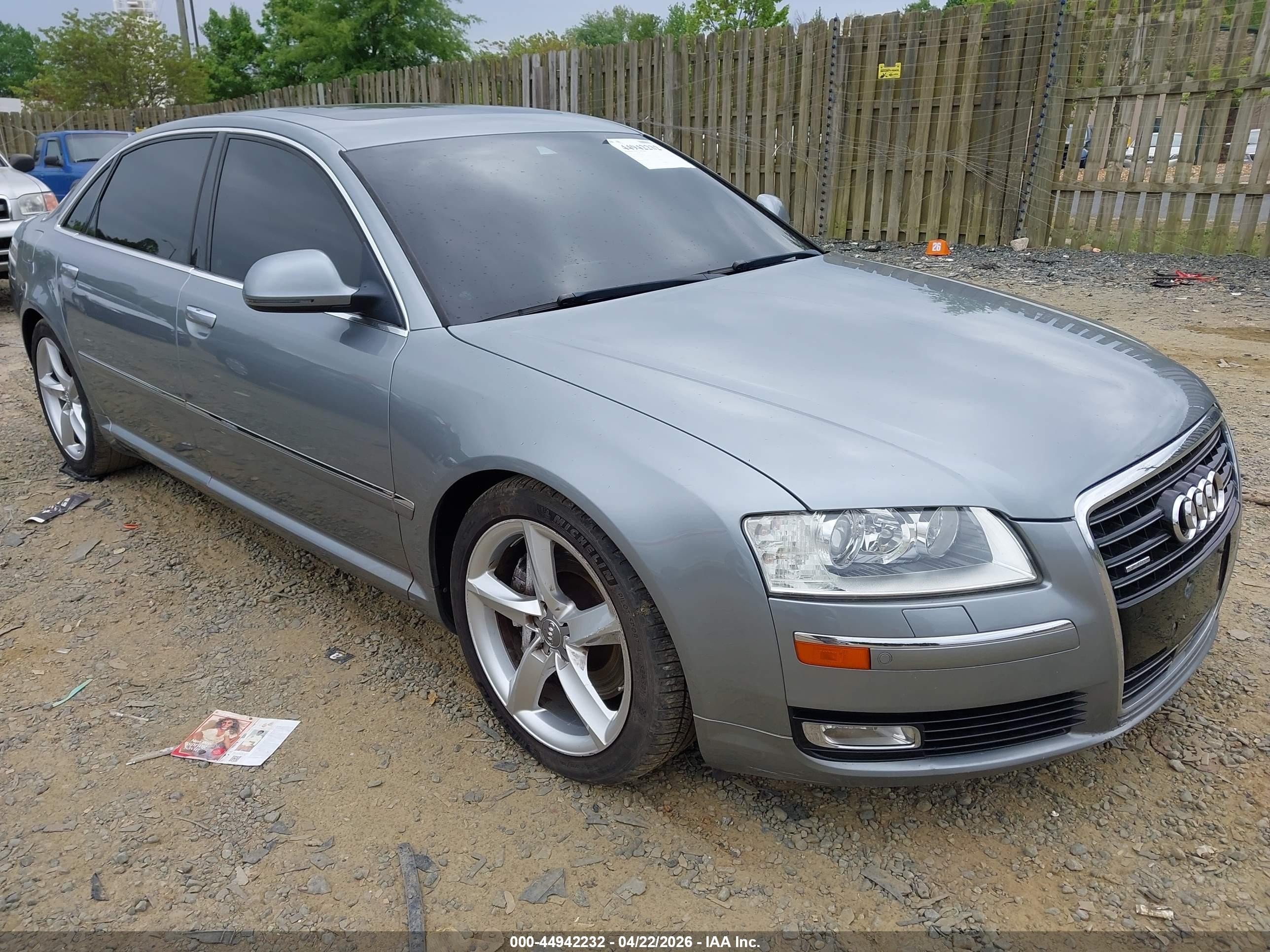 2010 Audi A8, VIN WAURVAFA0AN007188 — Обычный износ