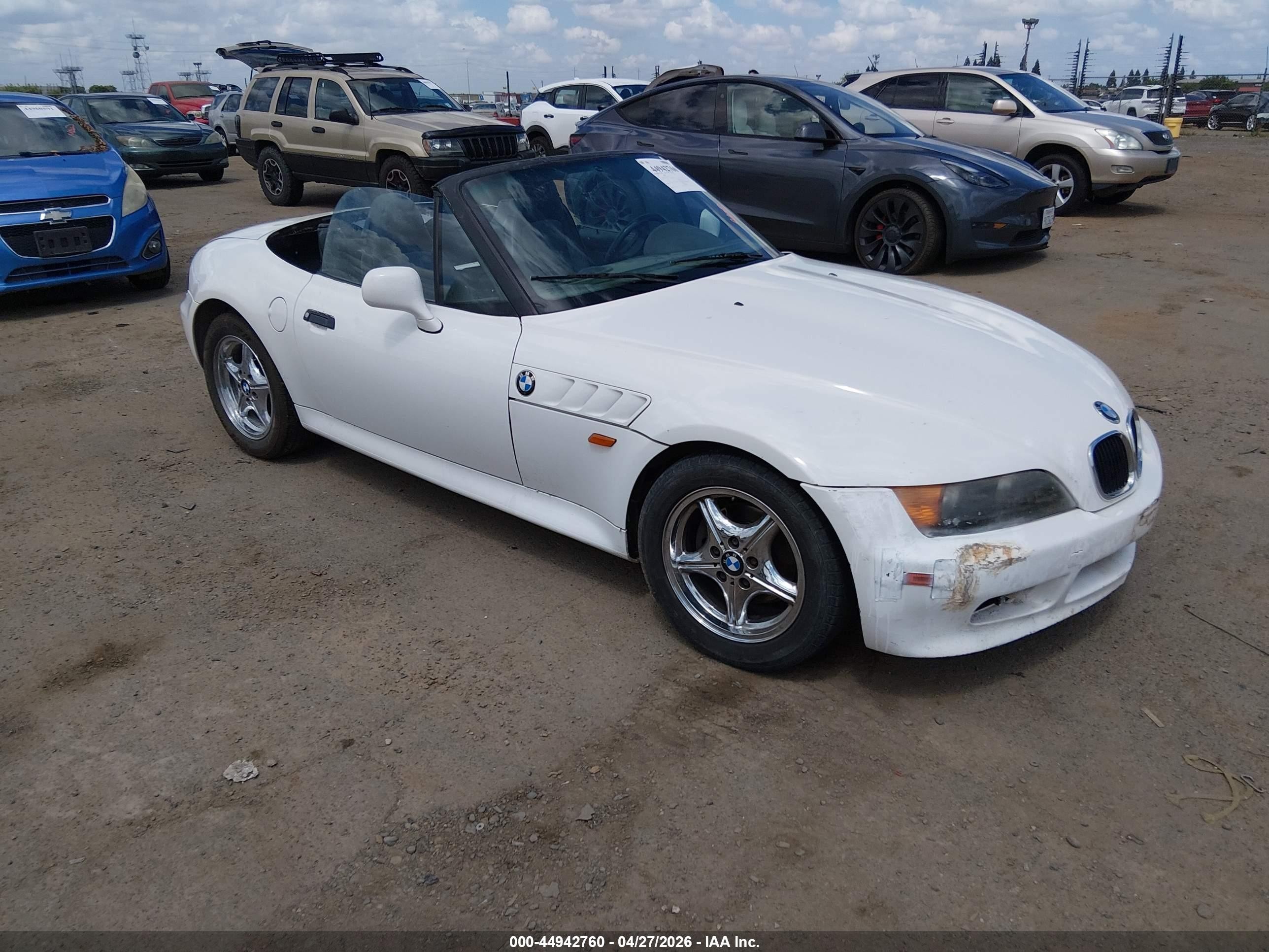 1997 BMW 3 Series Z3 1.9, VIN 4USCH7329VLB82537 — Normal wear