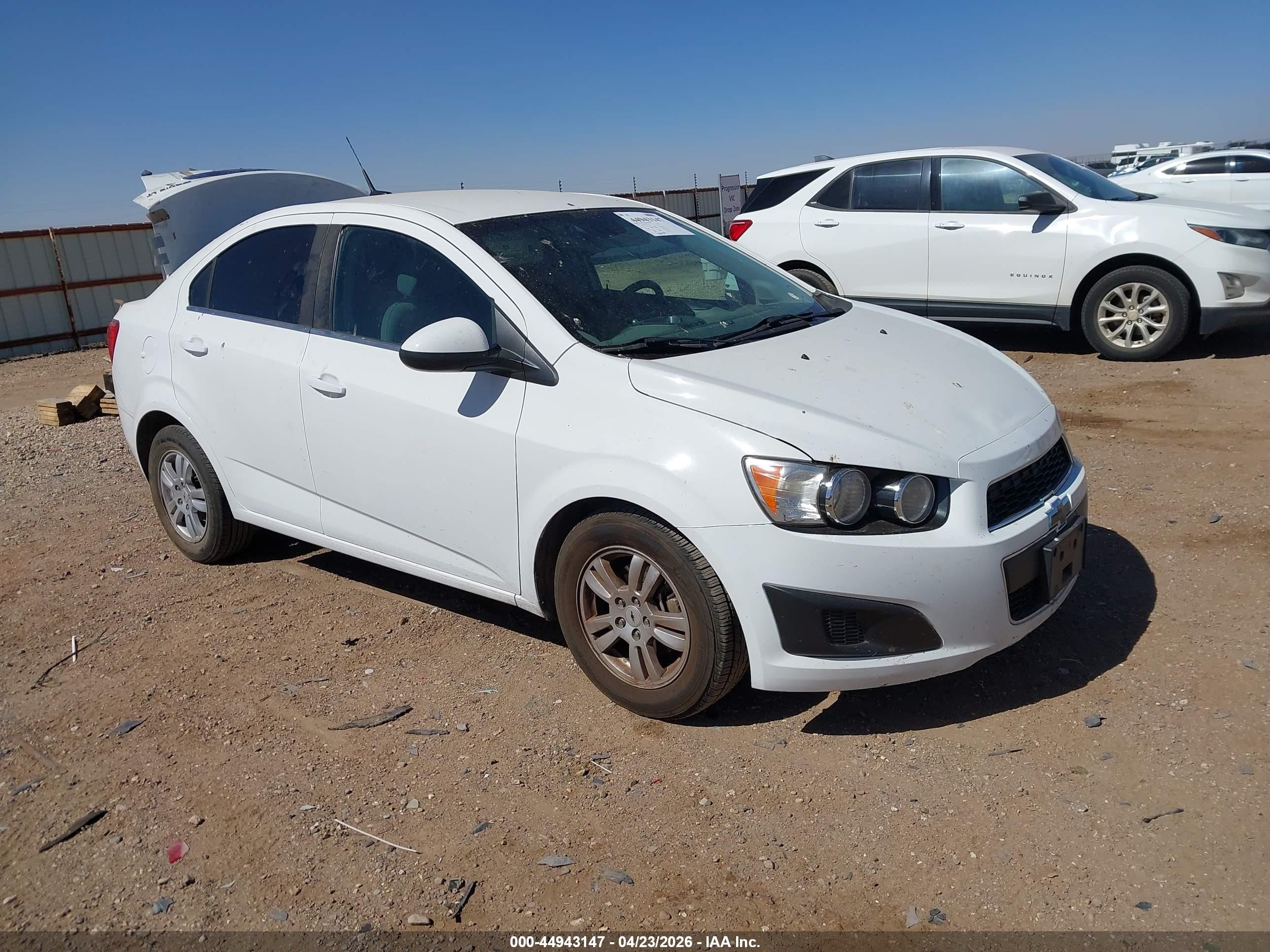 2012 Chevrolet Sonic LT, VIN 1G1JC5SH7C4204523 — Зад