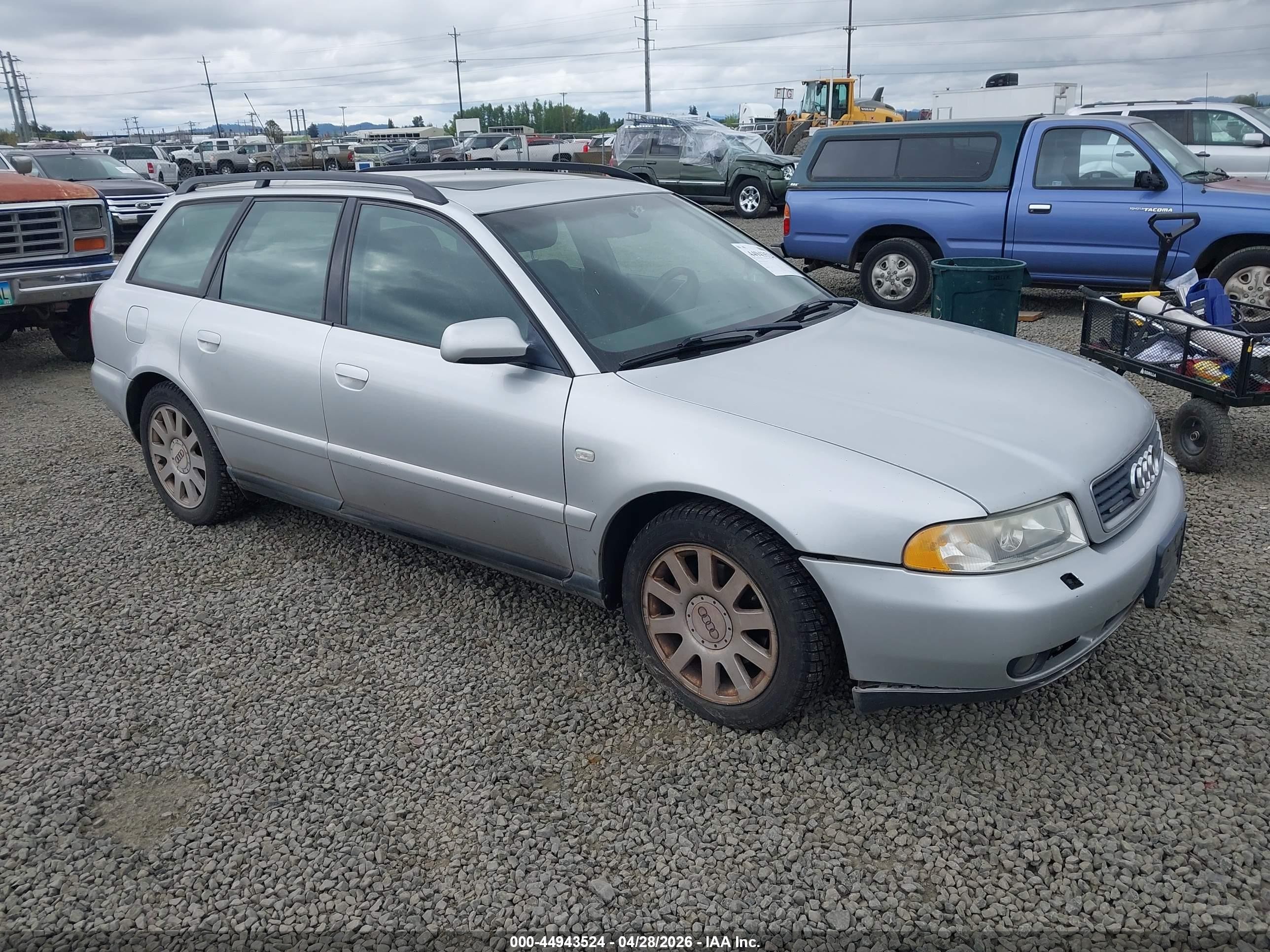 2000 Audi A4, VIN WAUKC28D7YA039304 — Normal wear