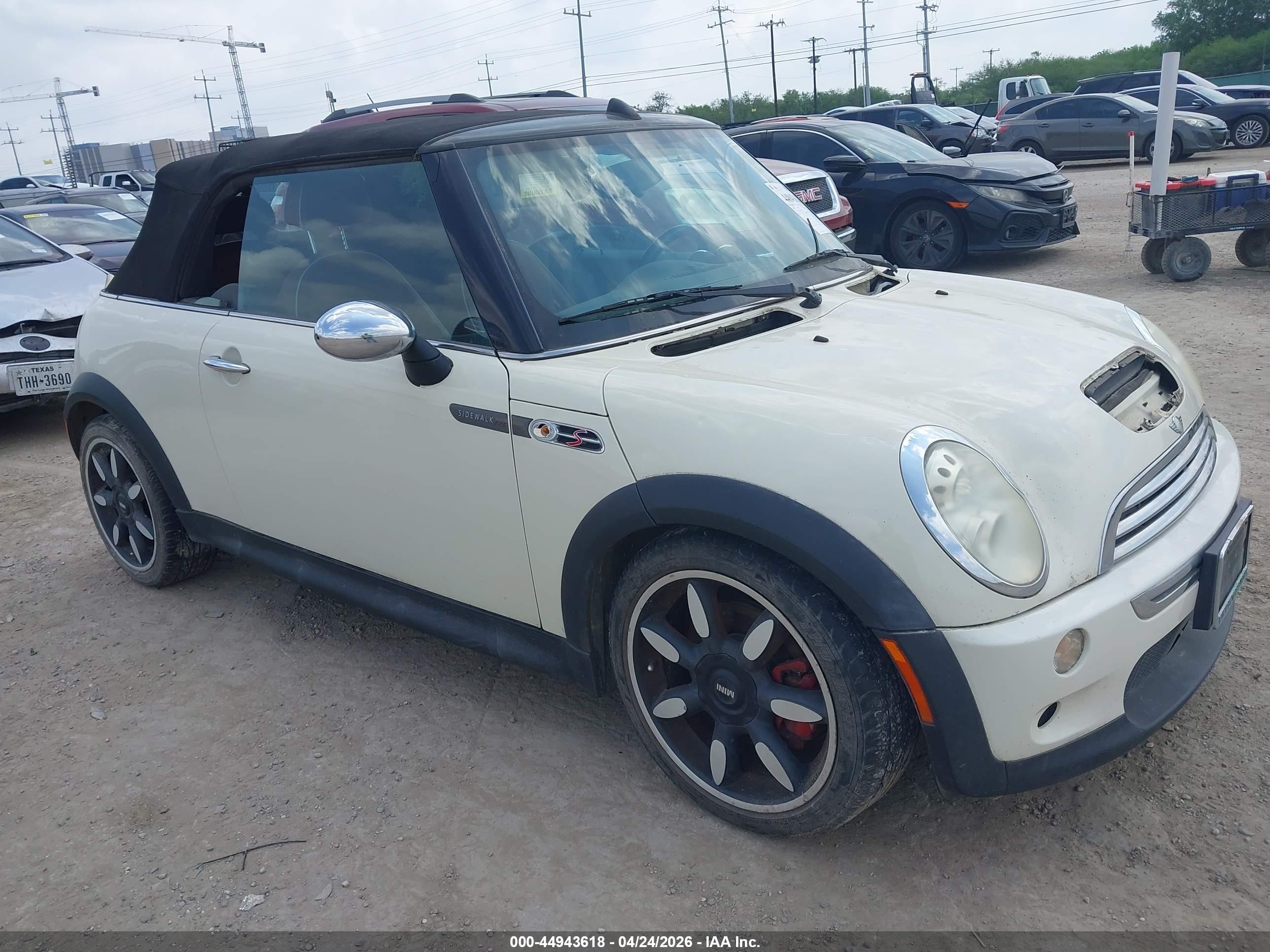 2008 MINI Convertible S, VIN WMWRH33538TU80891 — Град