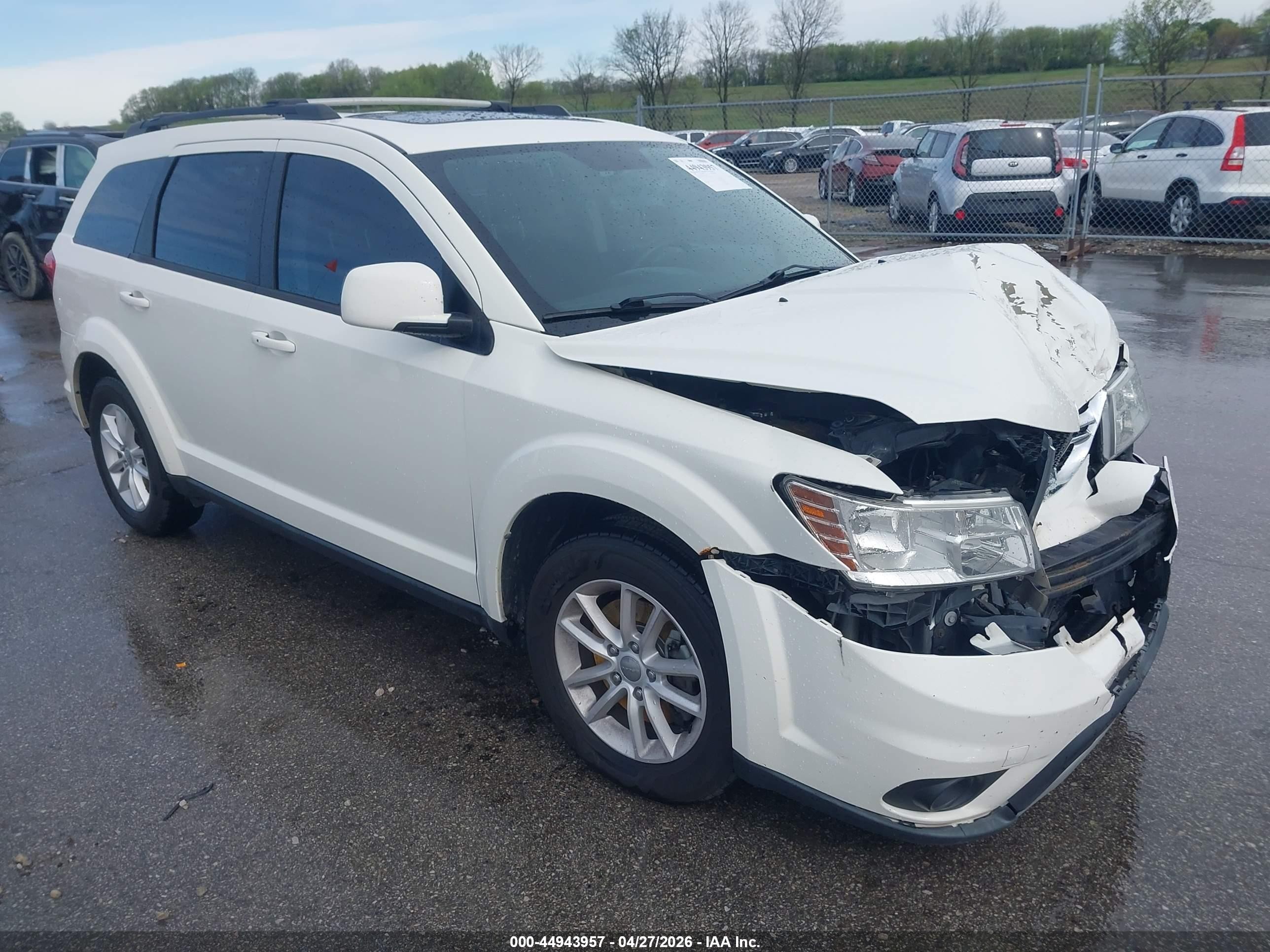 2013 Dodge Journey SXT, VIN 3C4PDCBG4DT546677 — Front end