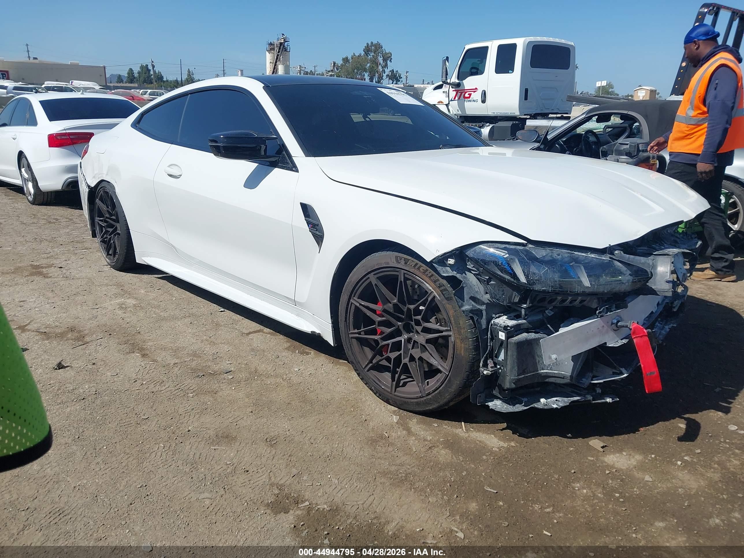 2026 BMW M4 Competition xDrive, VIN WBS33HK07TCW82032 — All over