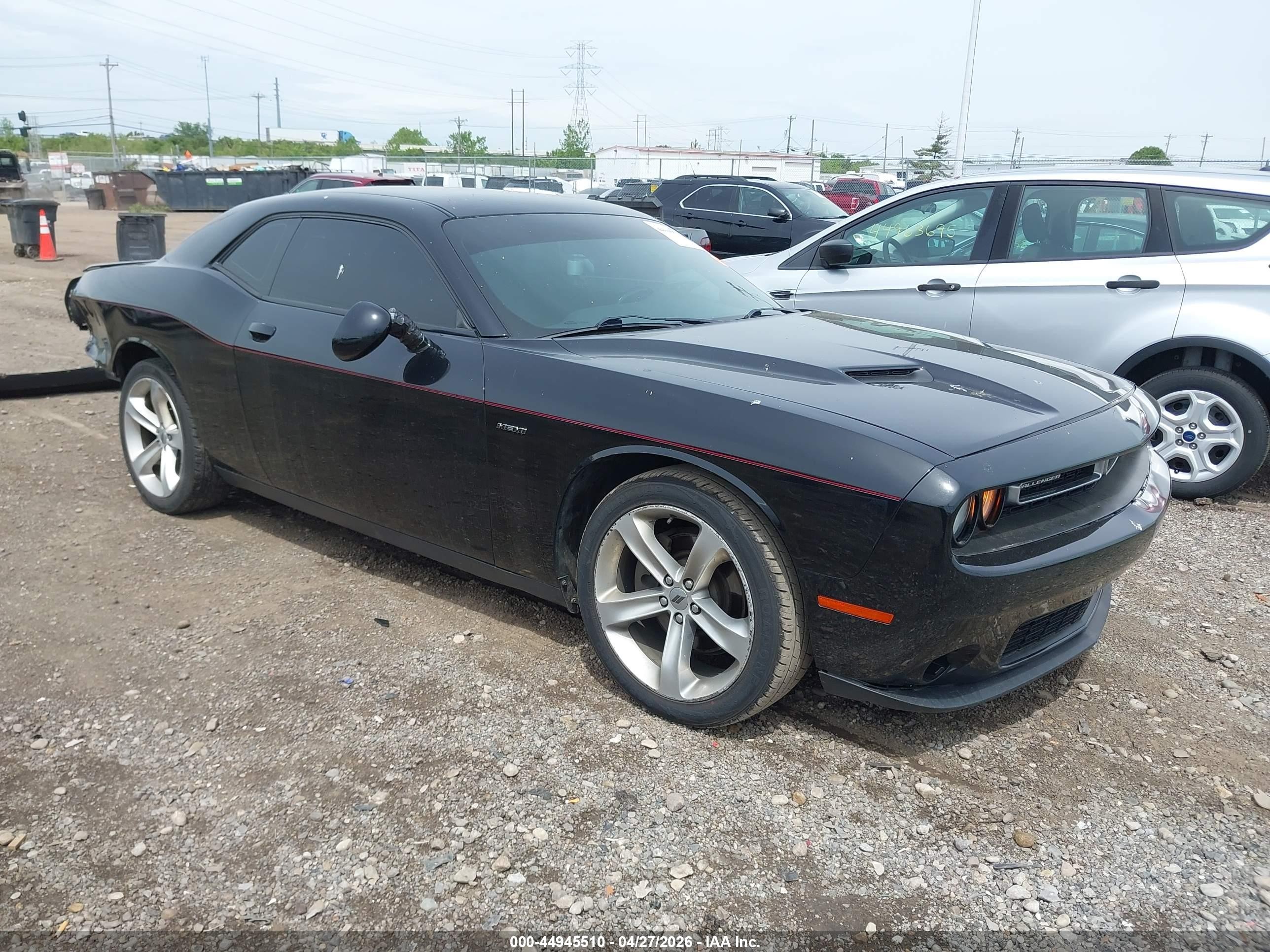 2017 Dodge Challenger R/T Plus, VIN 2C3CDZBT4HH609035 — Rear end