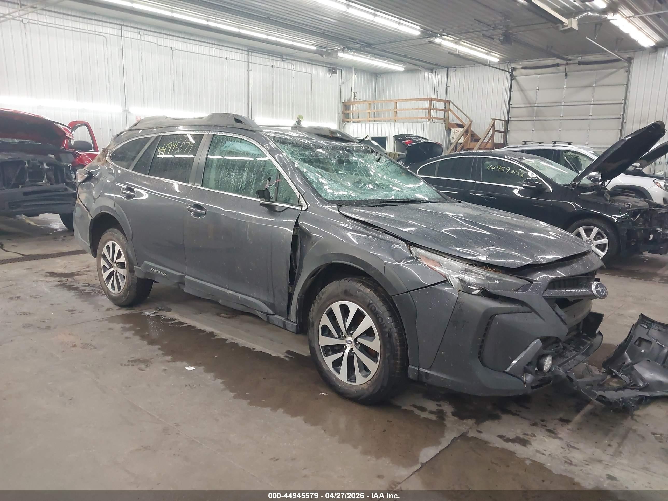 2023 Subaru Outback Premium, VIN 4S4BTADC7P3163601 — Опрокидывание