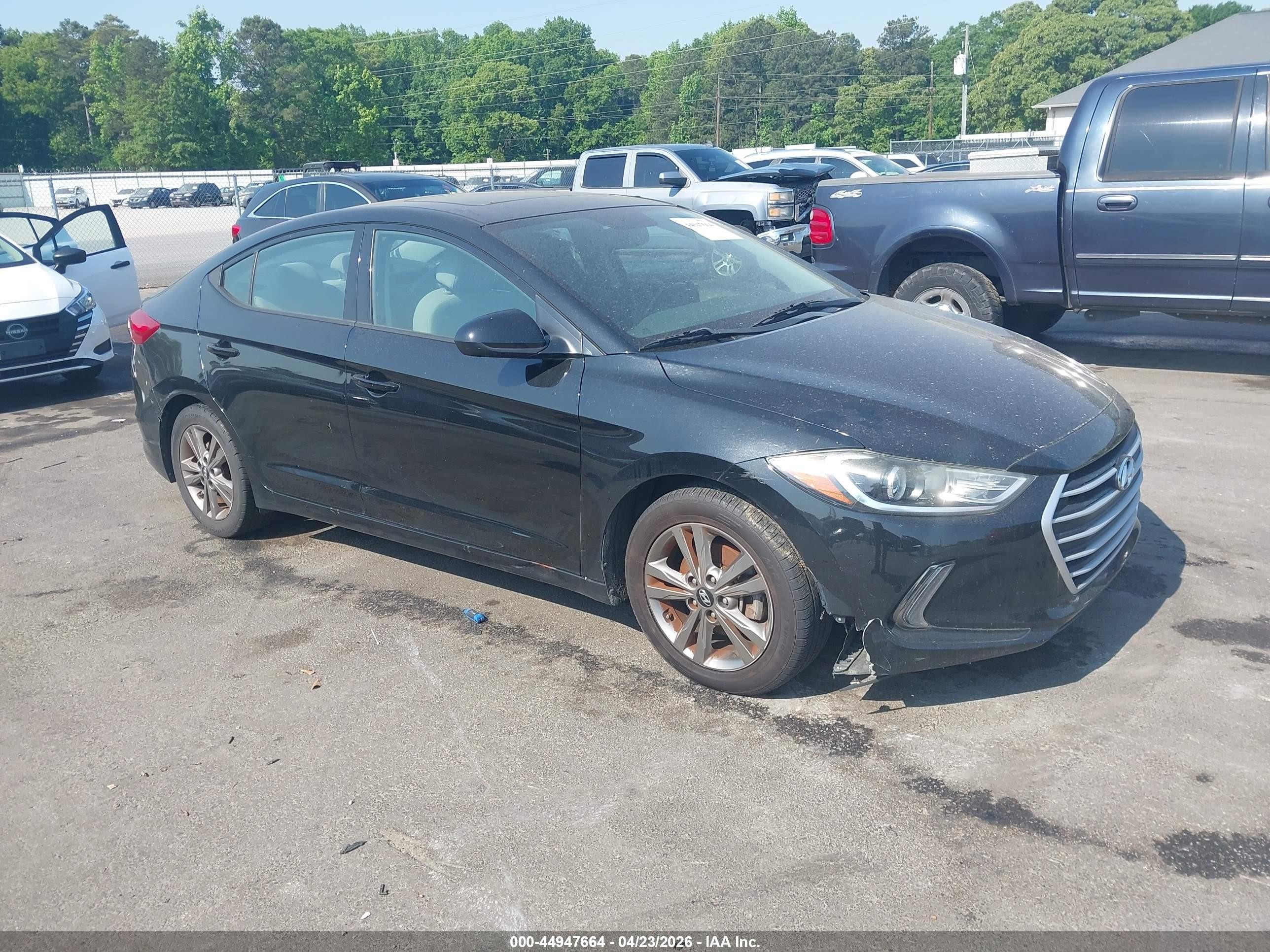 2018 Hyundai Elantra SEL, VIN 5NPD84LF1JH259148 — Normal wear