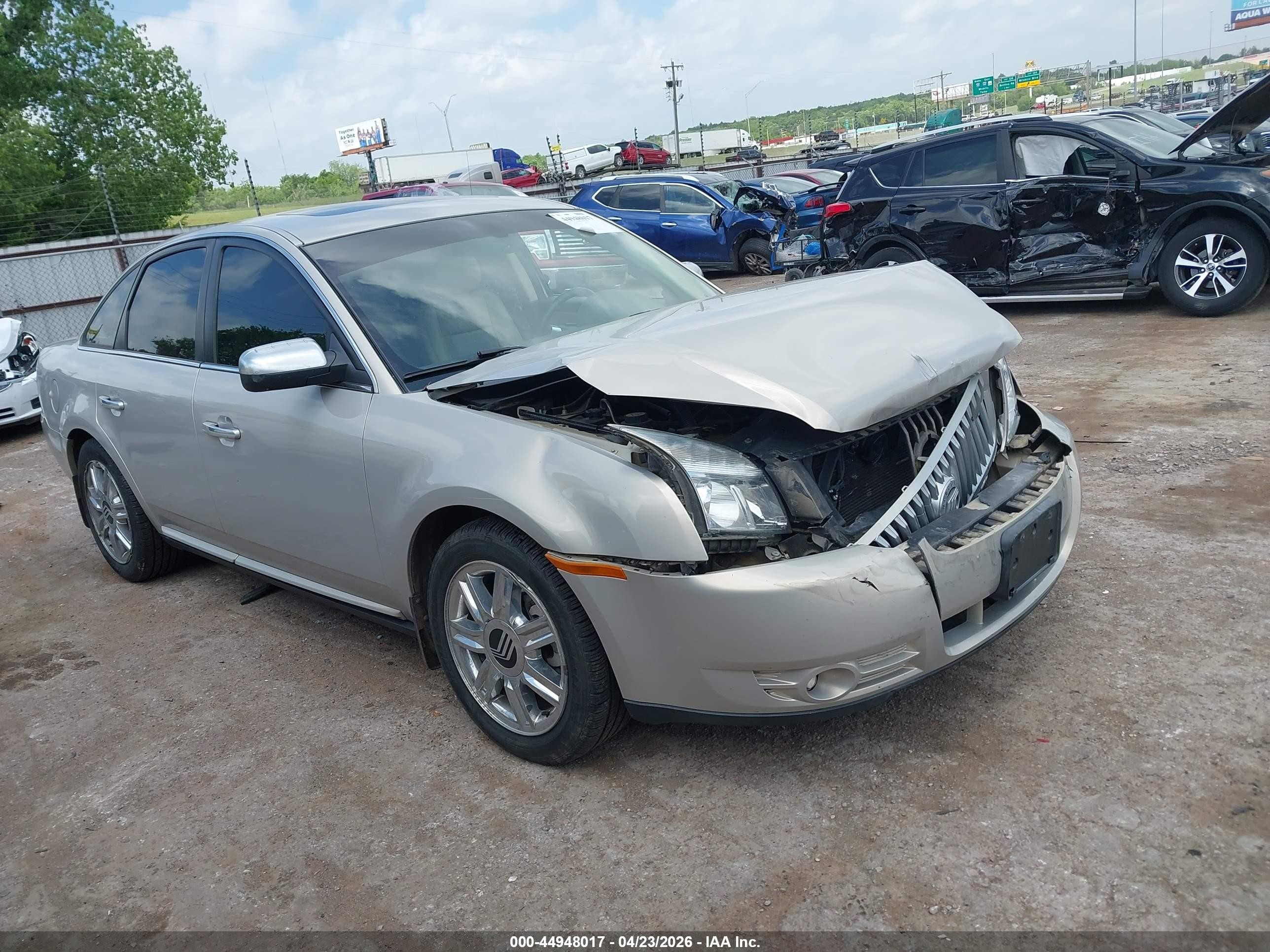 2009 Mercury Sable Premier, VIN 1MEHM42W79G633162 — Front end