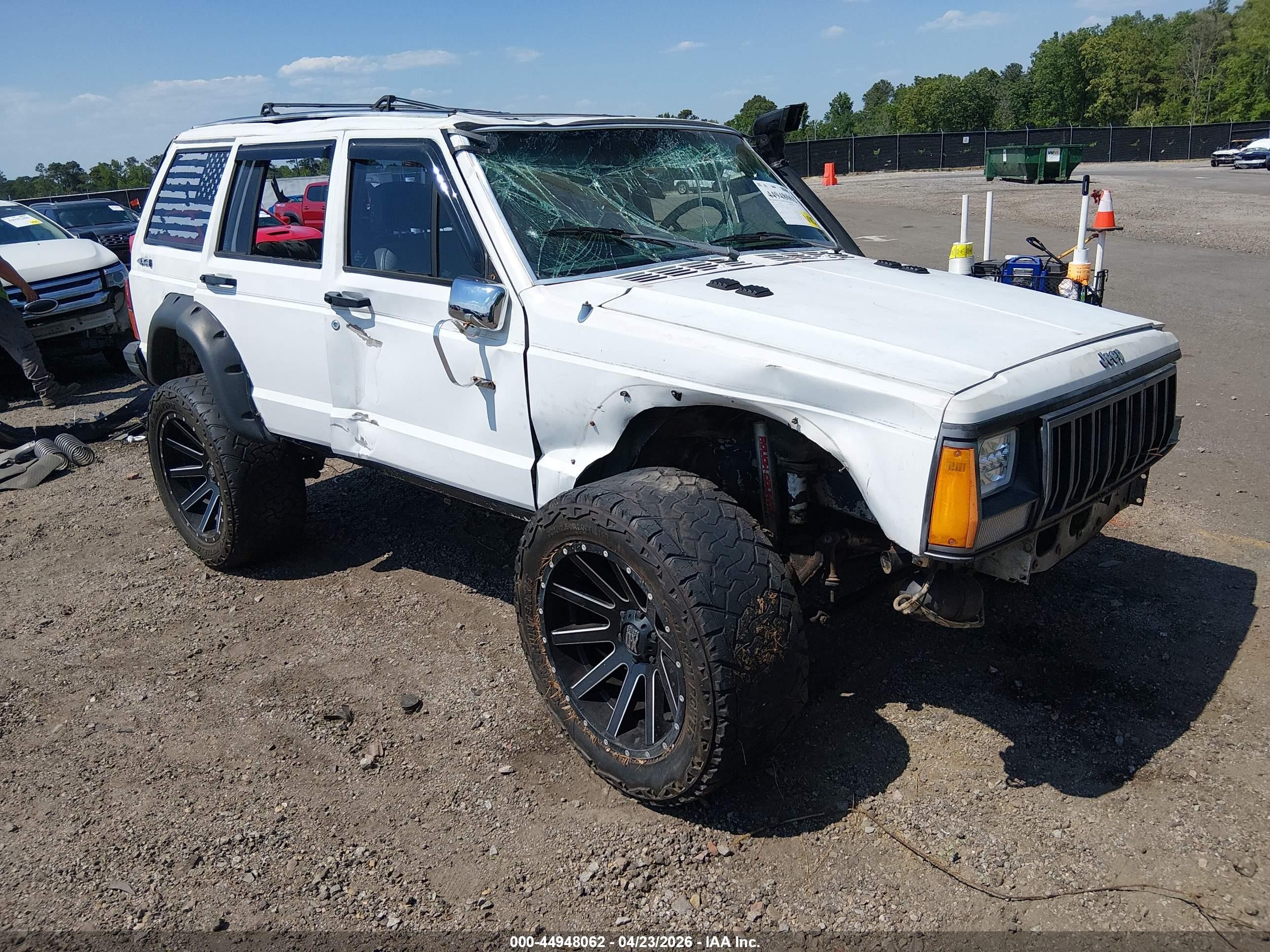 1990 Jeep Cherokee, VIN 1J4FJ38L3LL225310 — All over