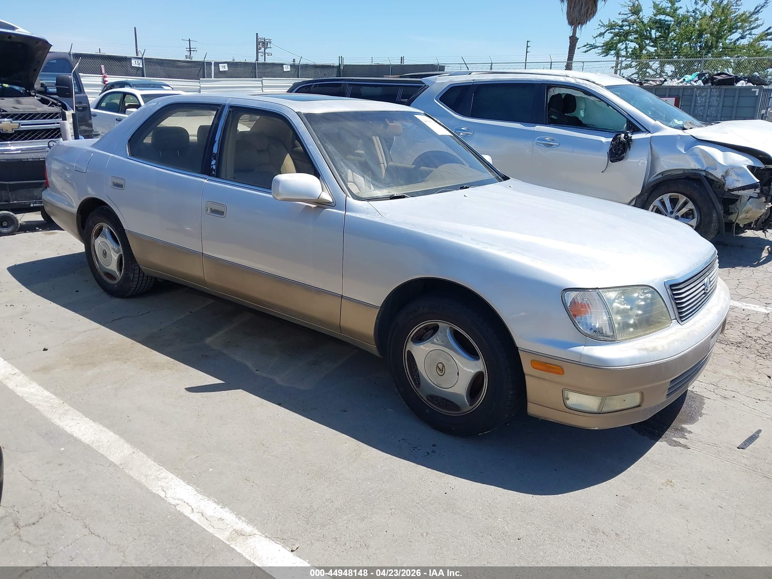 1998 Lexus LS 400, VIN JT8BH28F1W0110388 — All over