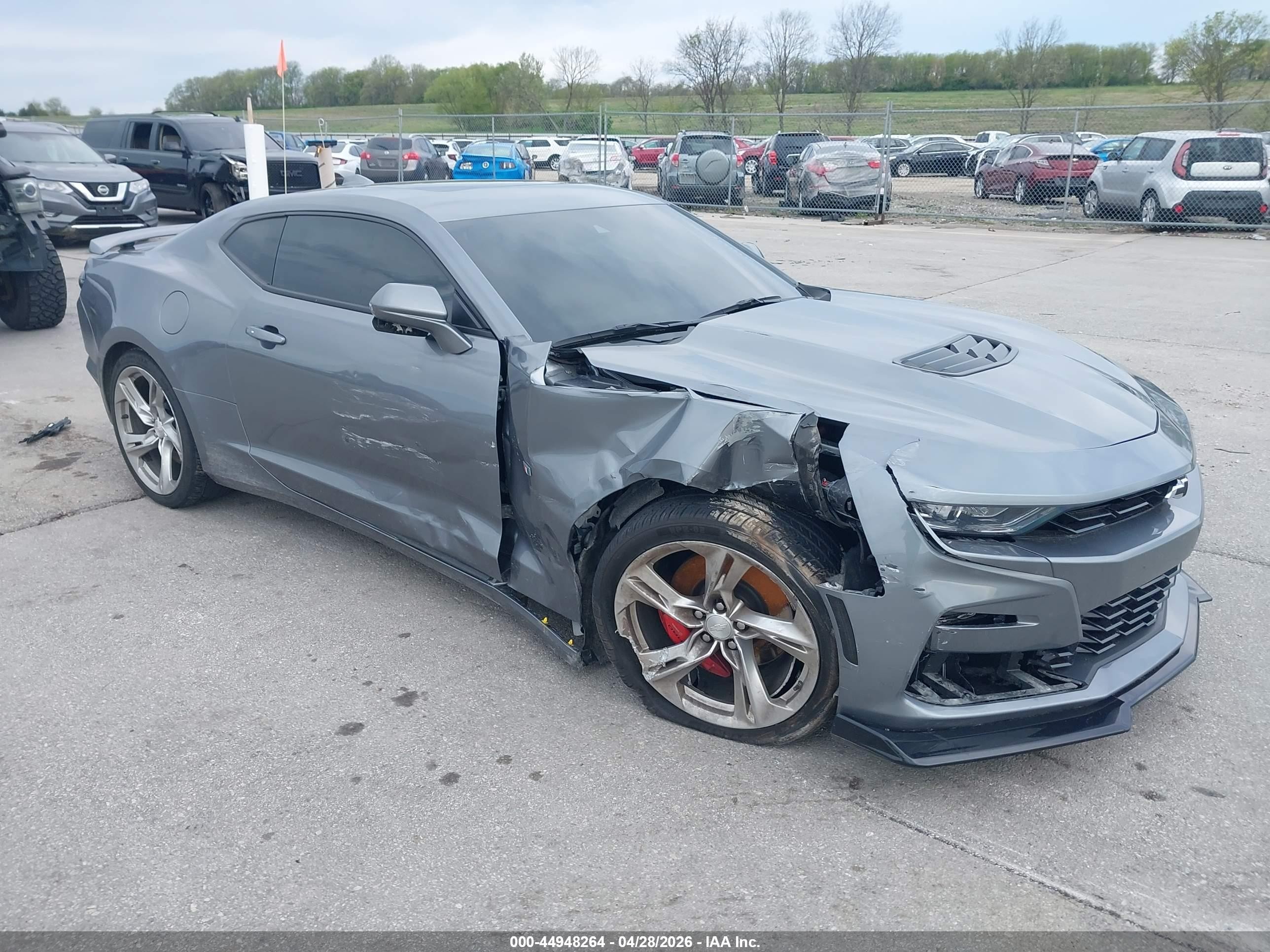 2021 Chevrolet Camaro 2SS, VIN 1G1FH1R75M0135787 — Front end