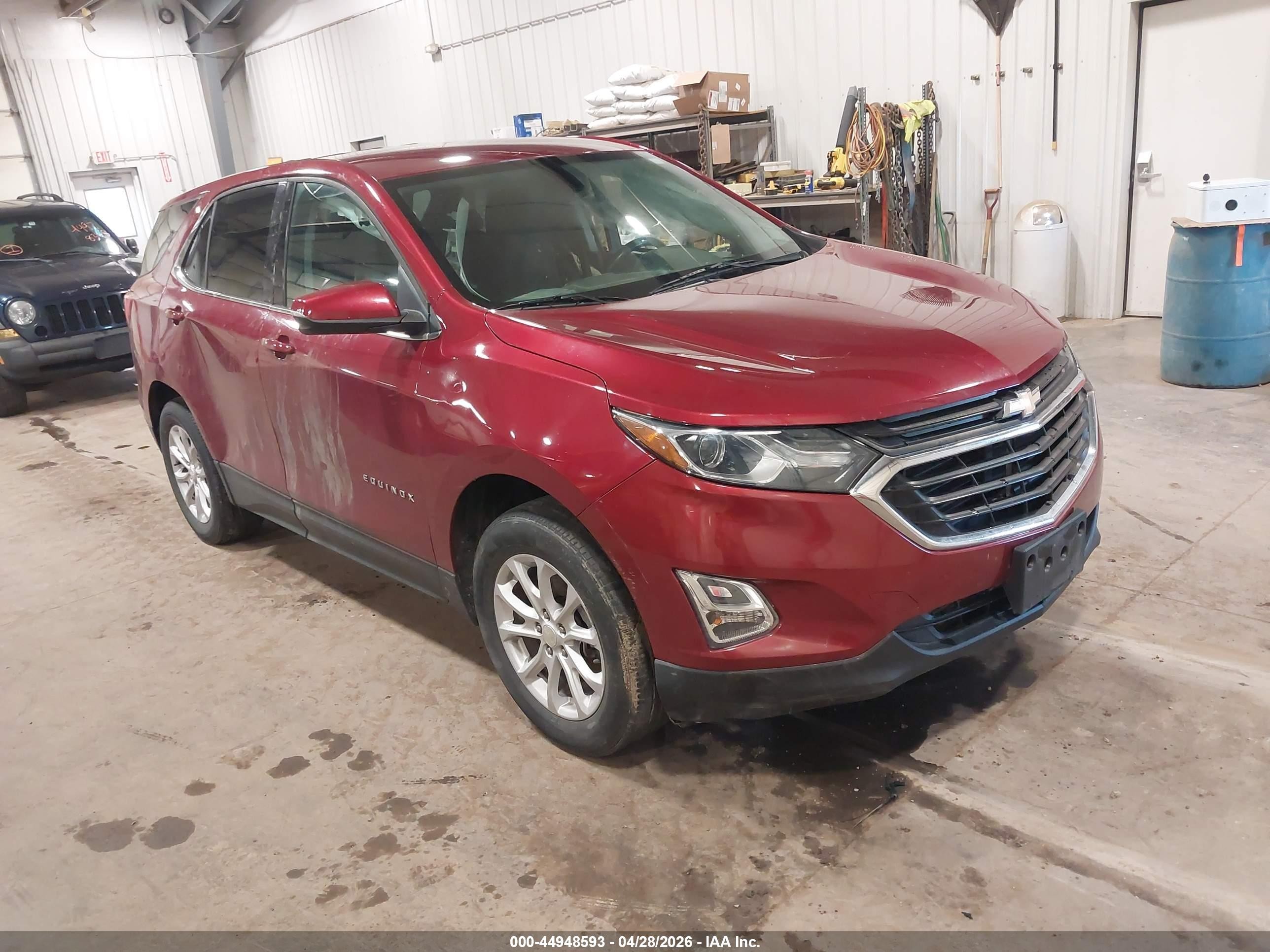 2018 Chevrolet Equinox LT, VIN 3GNAXSEV6JS523492 — Side